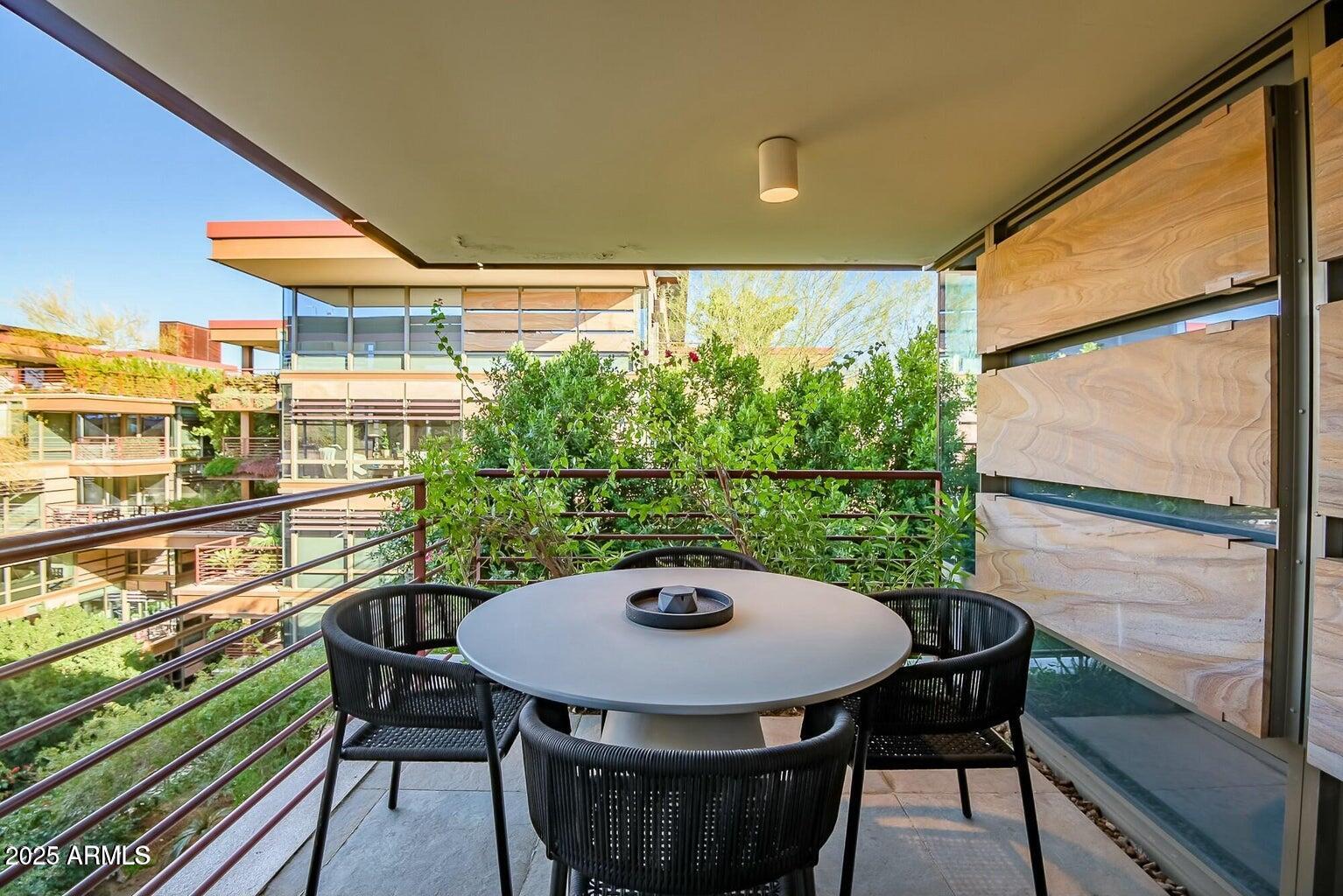 7147 E RANCHO VISTA Drive 6011