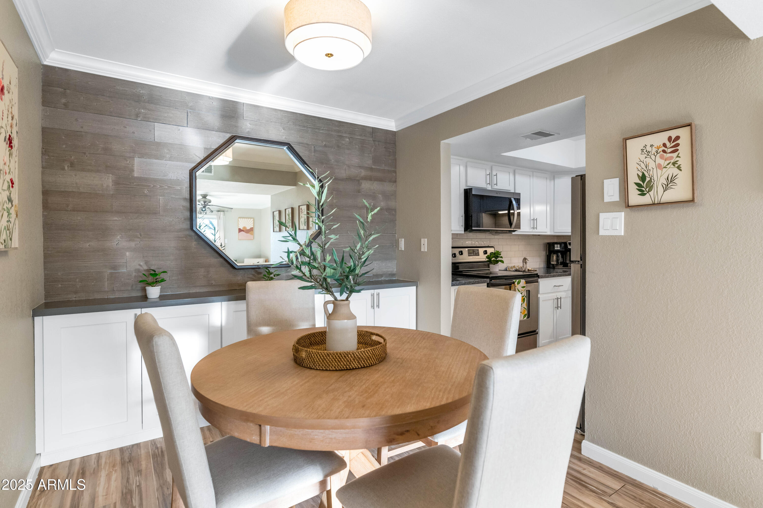 8260 E Arabian Trail 275