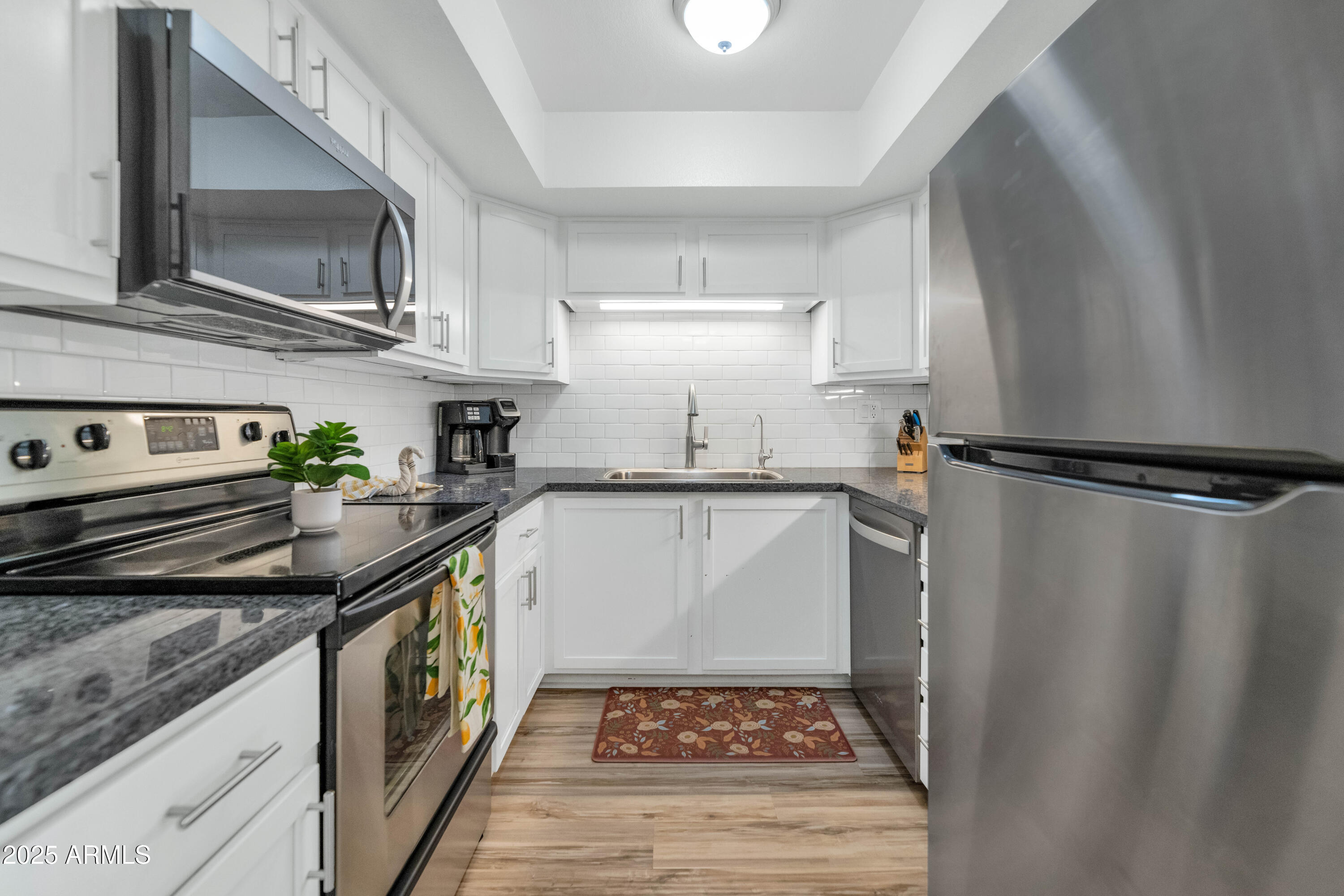 8260 E Arabian Trail 275