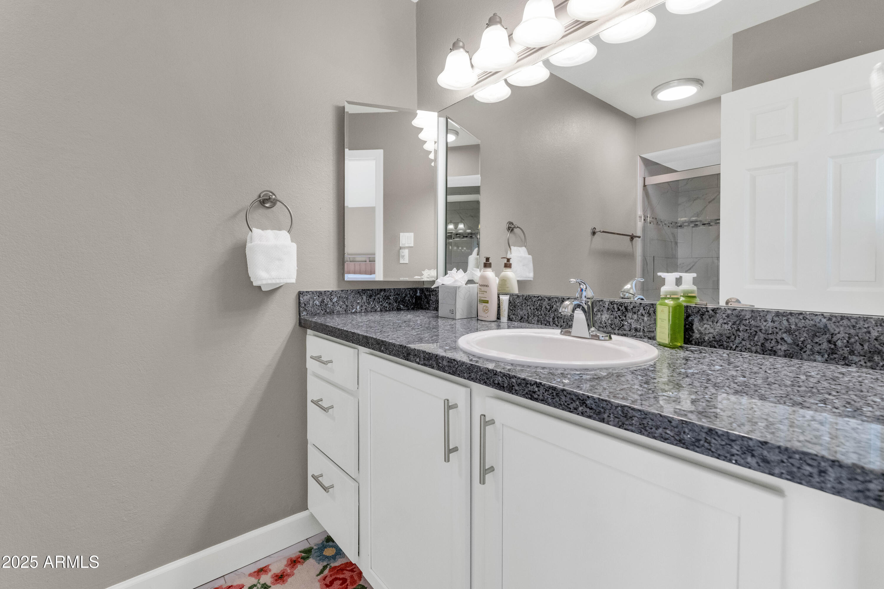 8260 E Arabian Trail 275