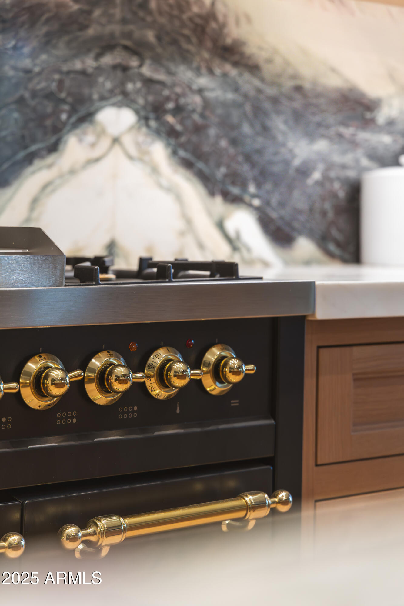 2732 LINDBERG Spring