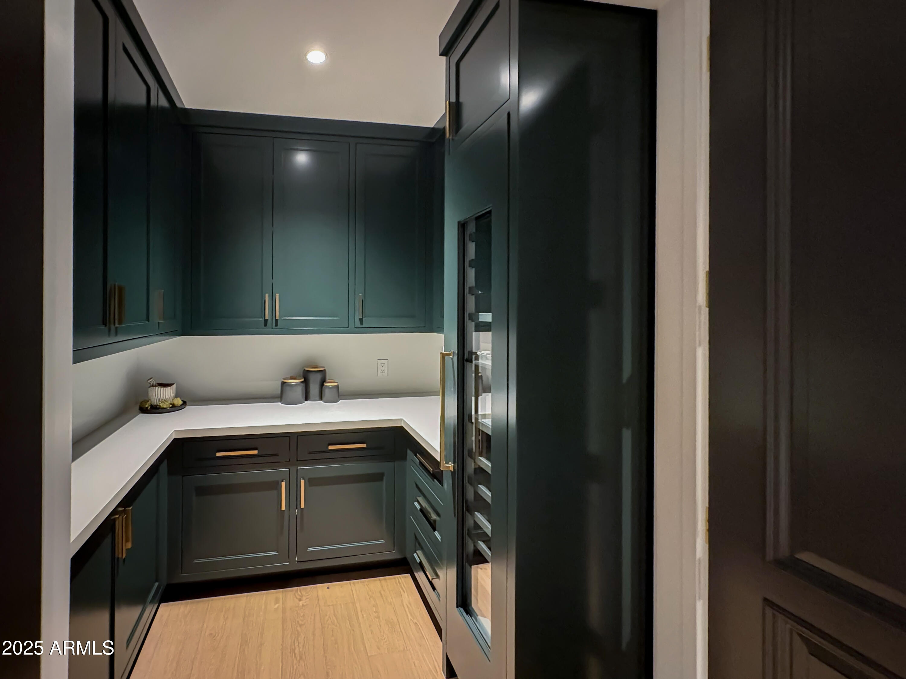 2732 LINDBERG Spring