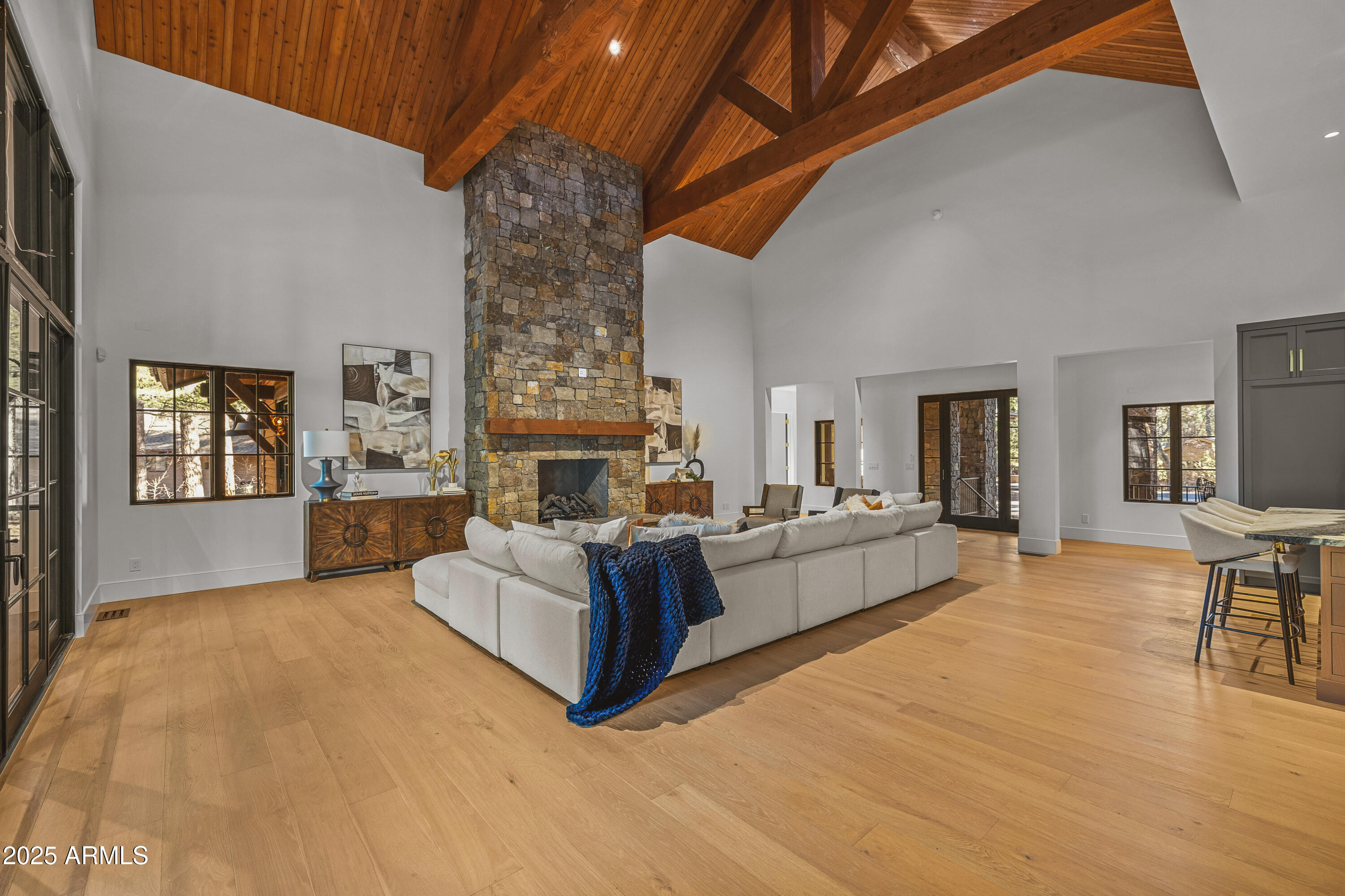 2732 LINDBERG Spring