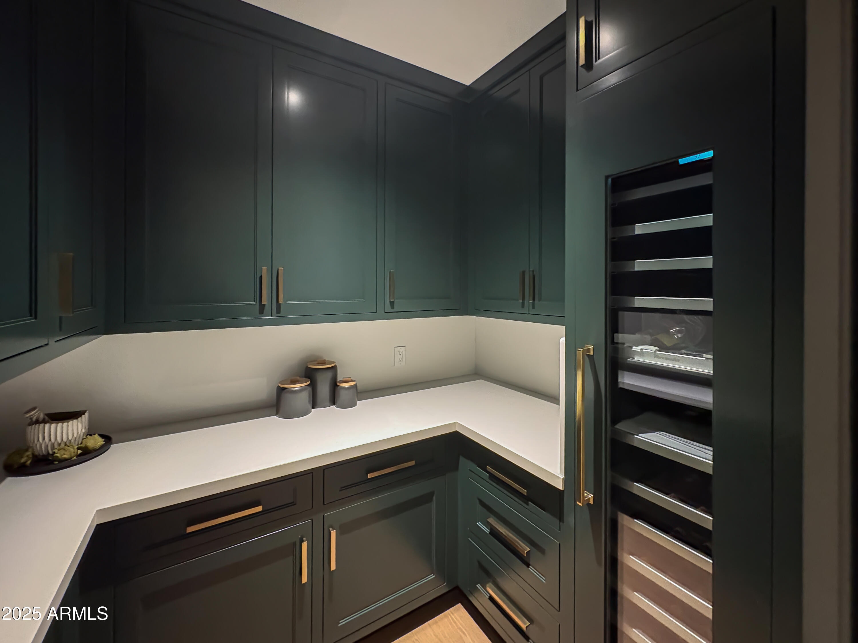 2732 LINDBERG Spring