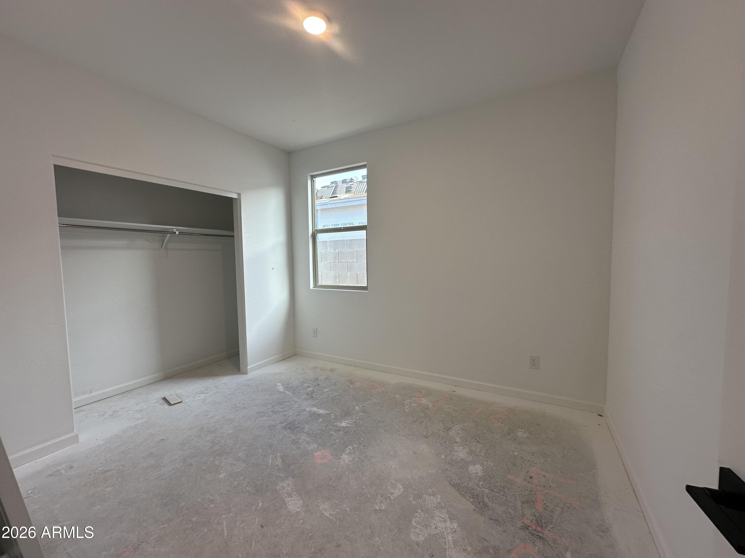 47664 W KENNER Drive