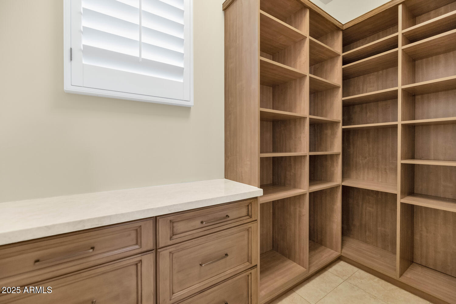 3905 E SIERRA VISTA Drive