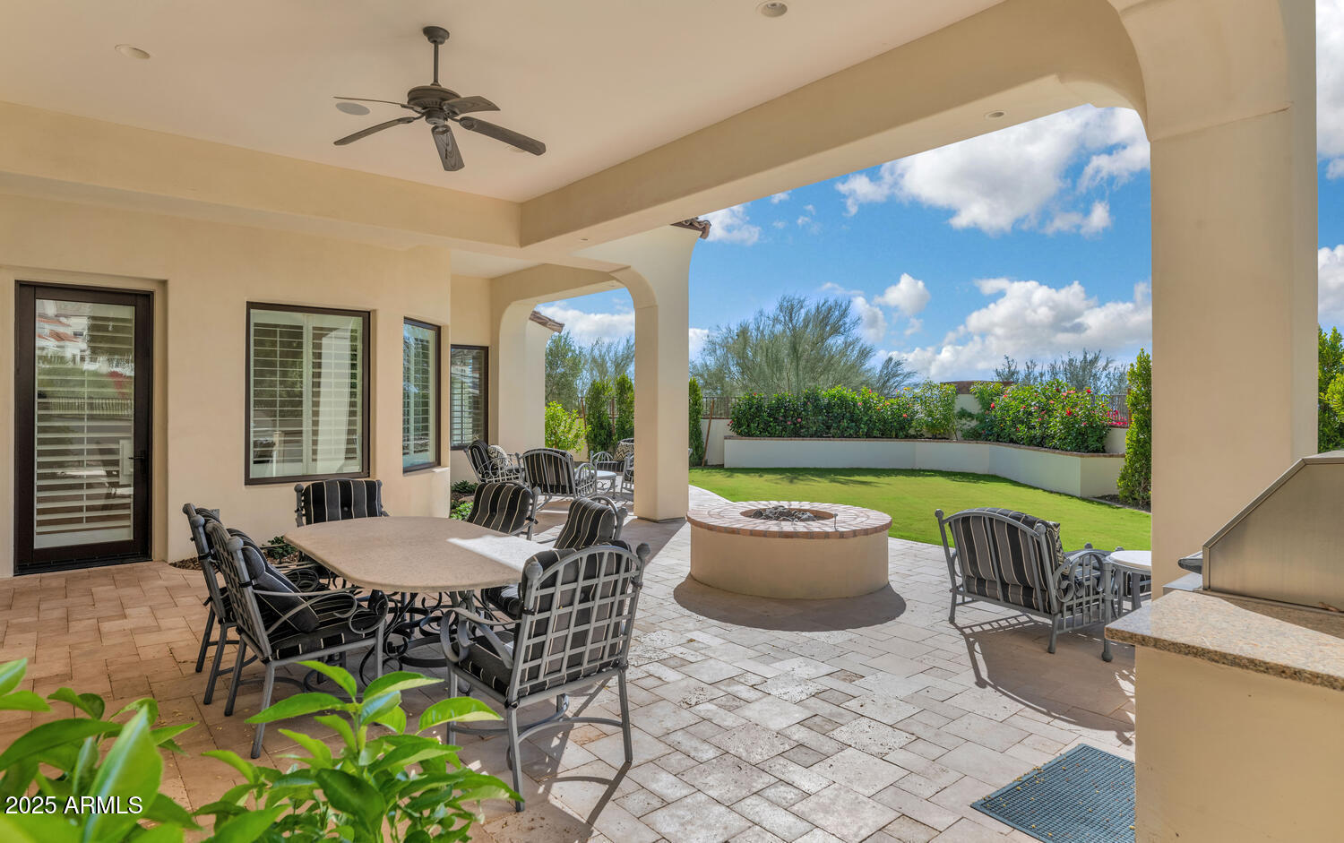 3905 E SIERRA VISTA Drive