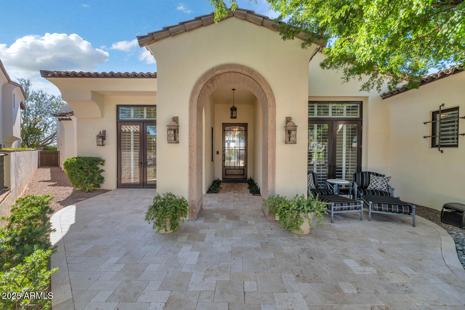 3905 E SIERRA VISTA Drive