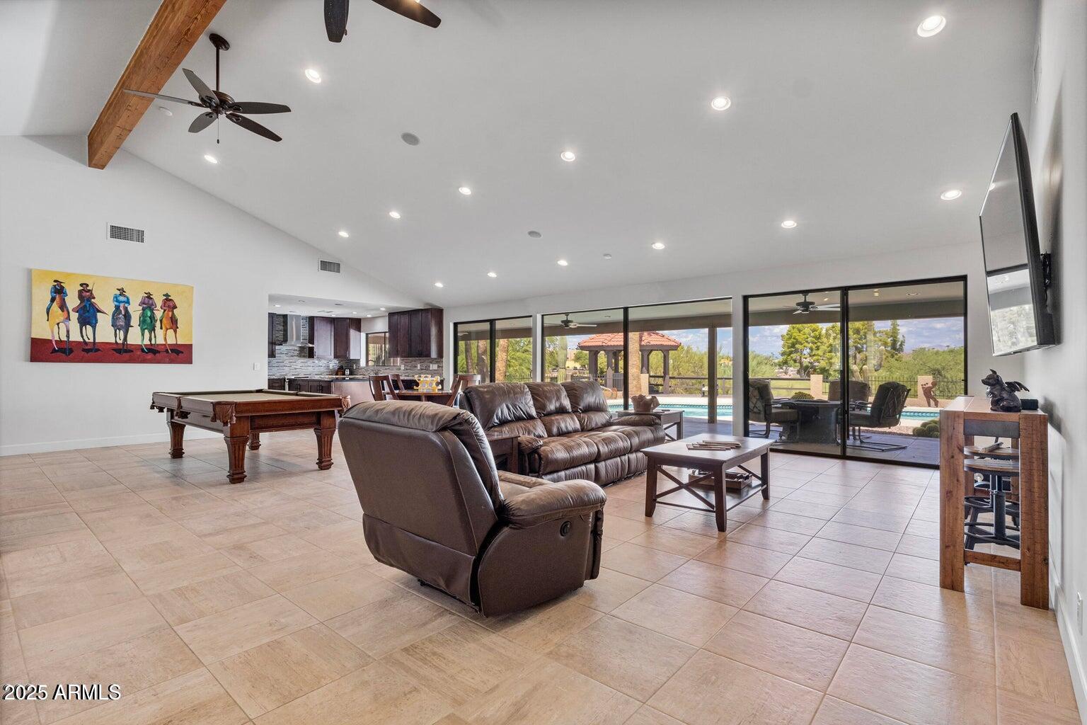 10626 N INDIAN WELLS Drive