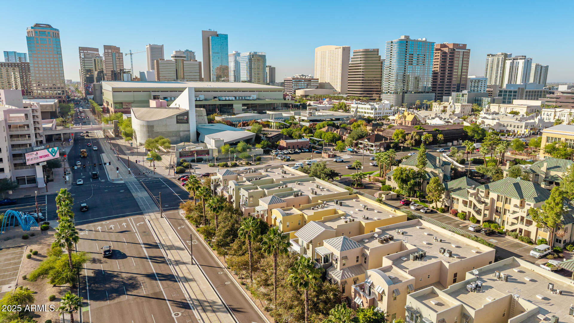 706 E WASHINGTON Street 114