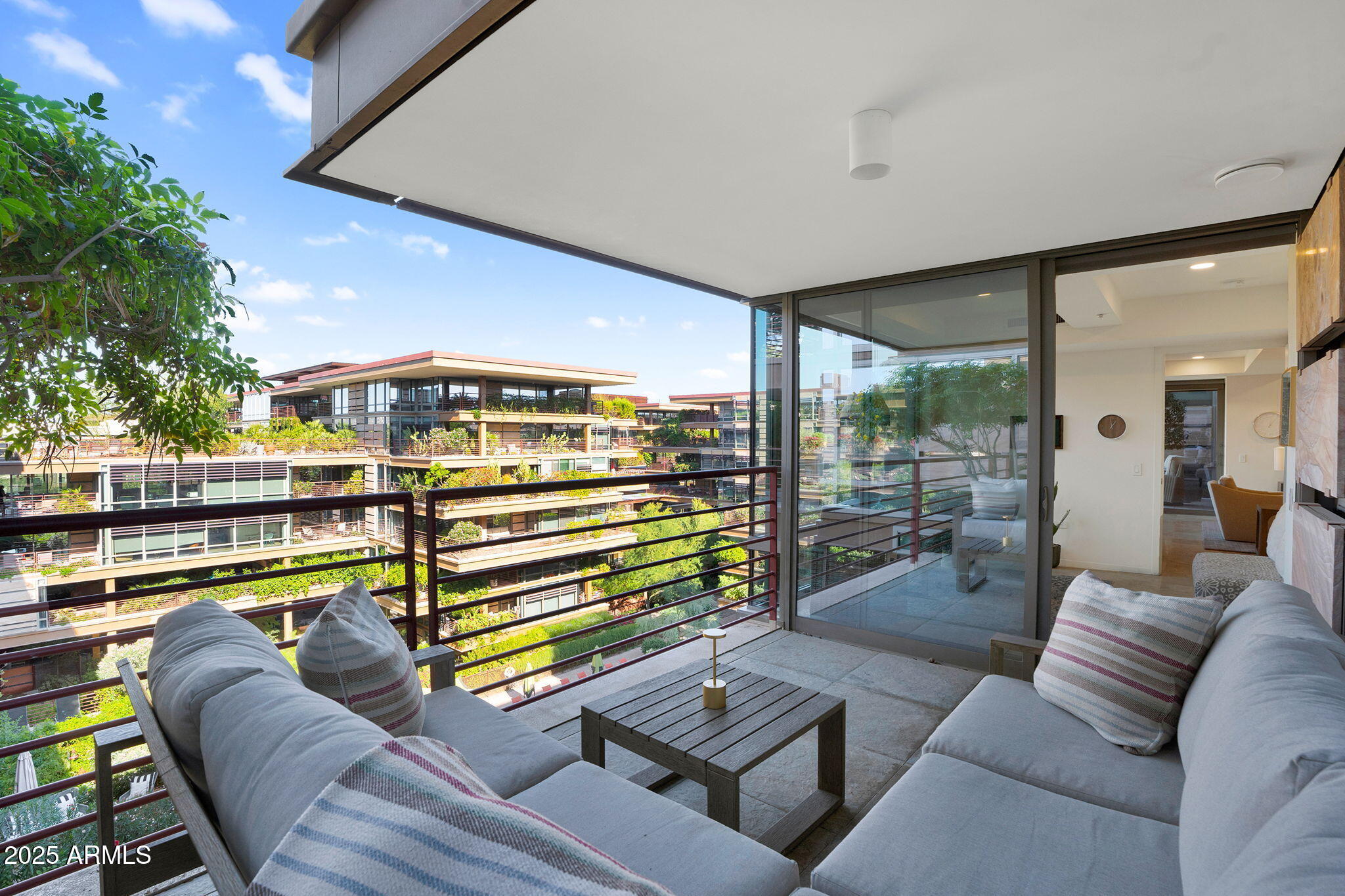 7127 E RANCHO VISTA Drive 6009