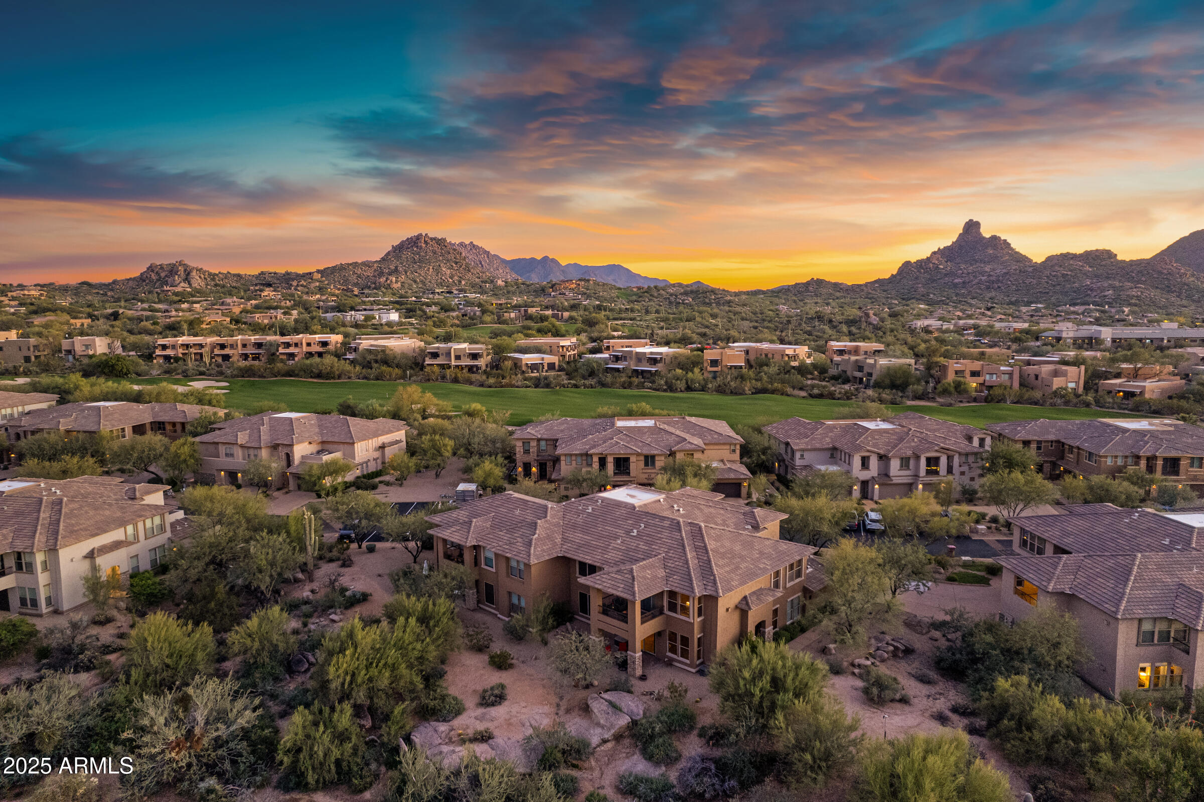 10260 E WHITE FEATHER Lane E 2015