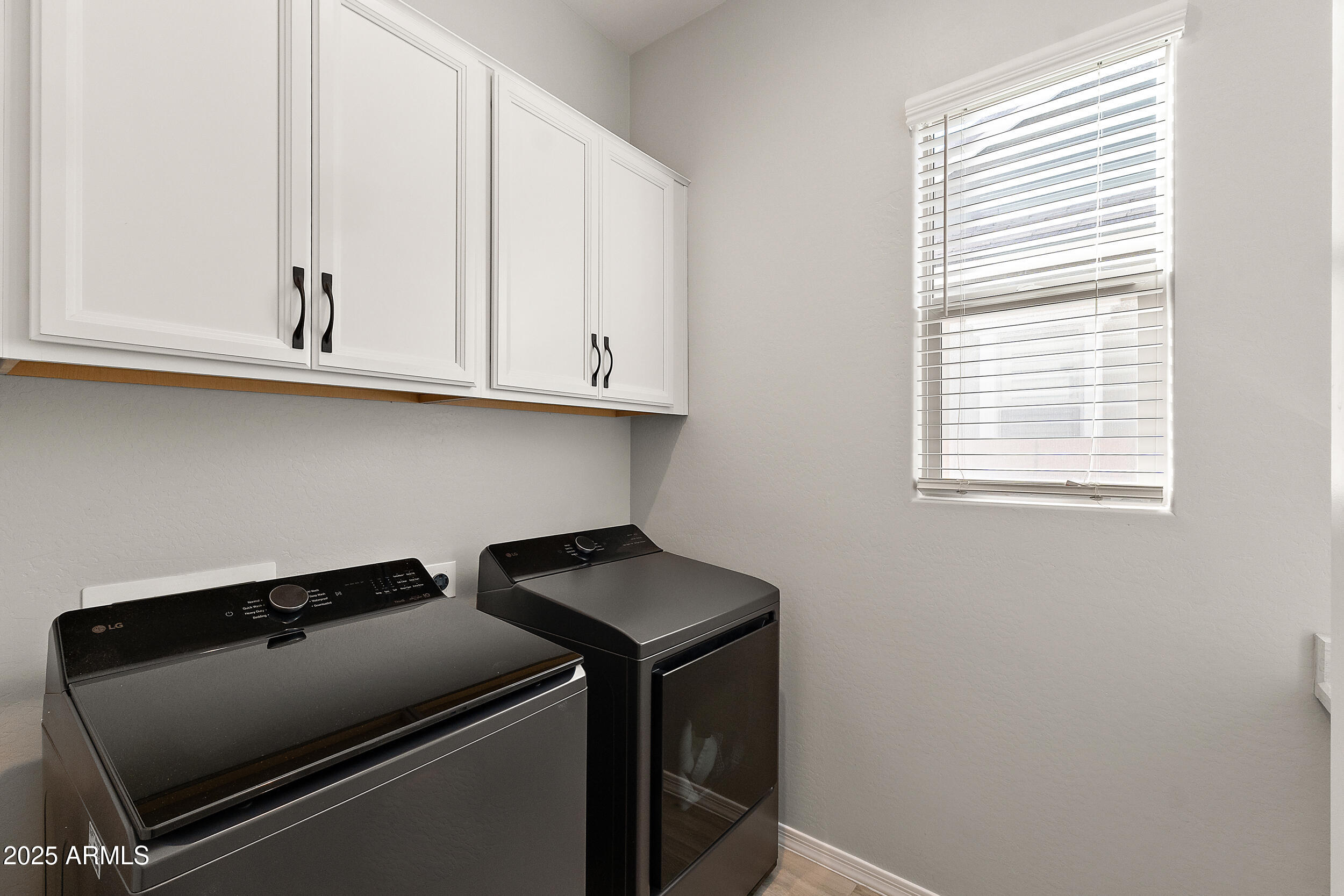 23065 E CARRIAGE Way