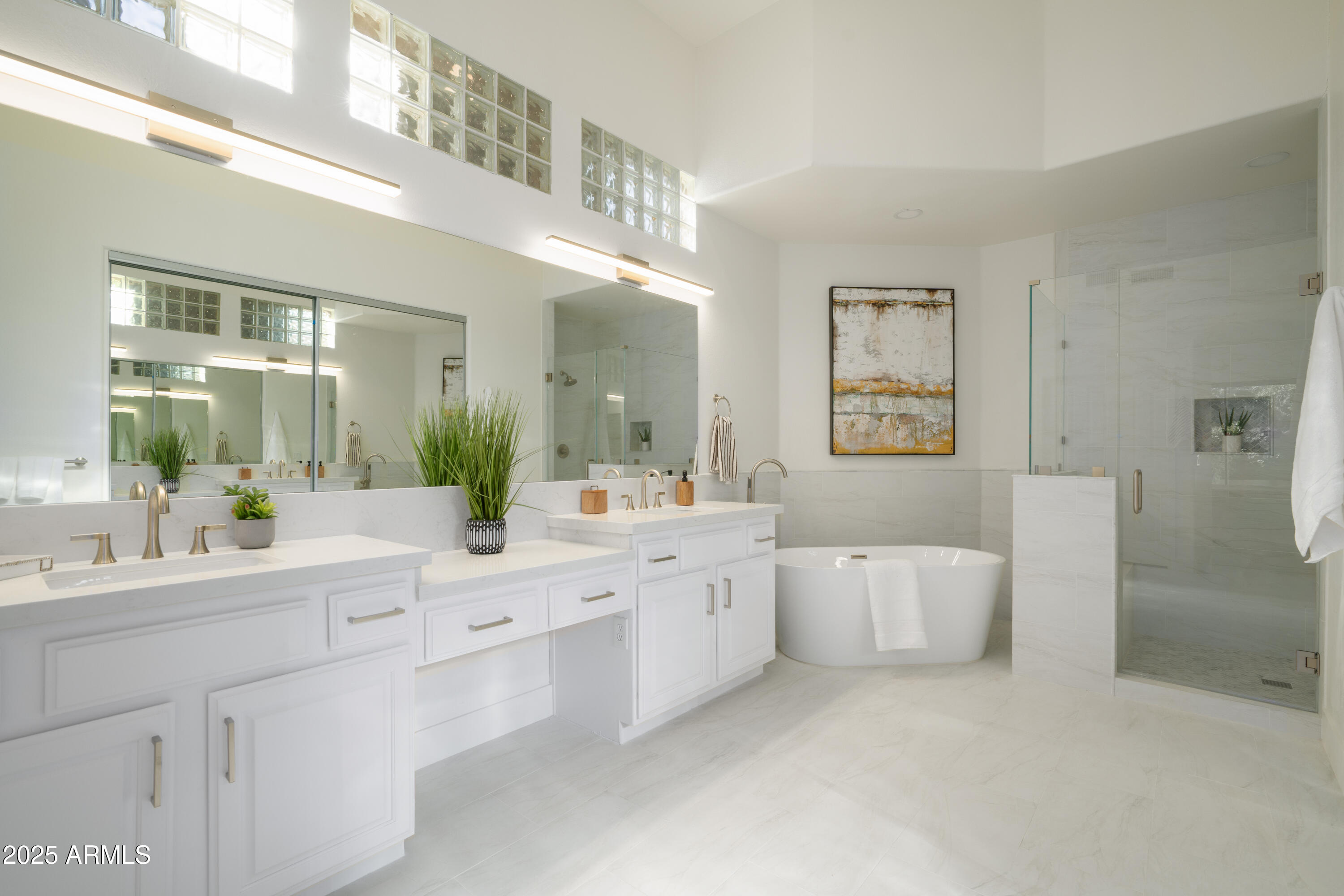 8100 E CAMELBACK Road 175