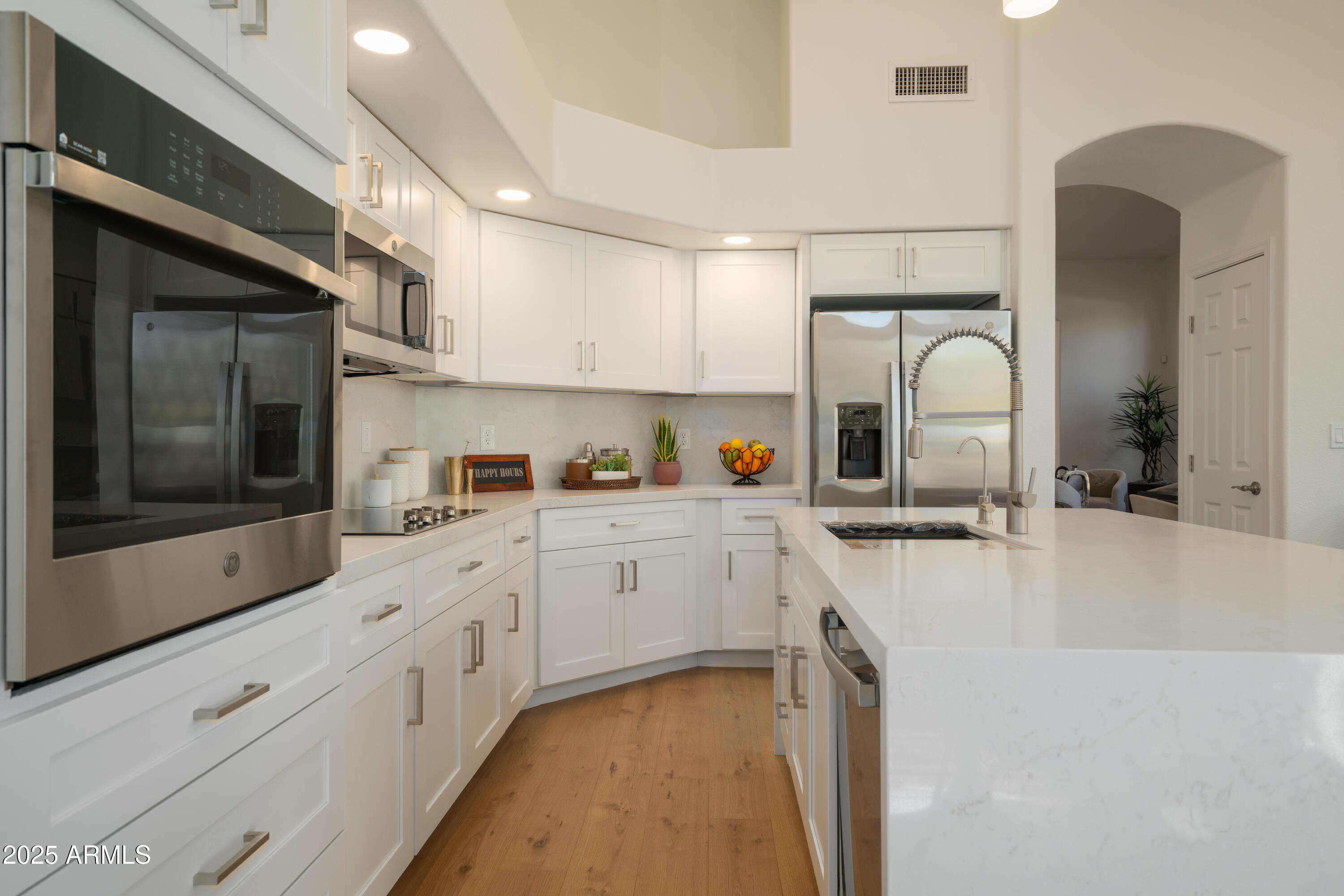 8100 E CAMELBACK Road 175