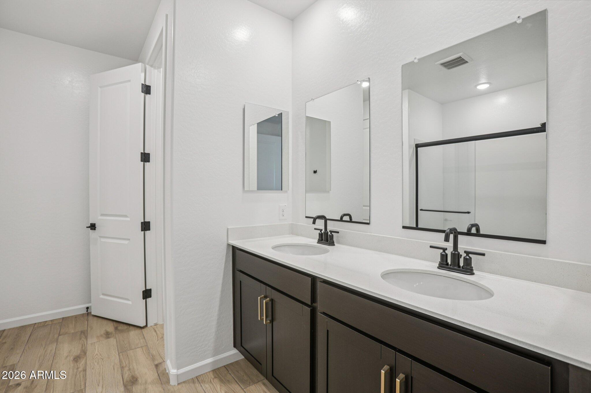 15708 W CAMDEN Avenue