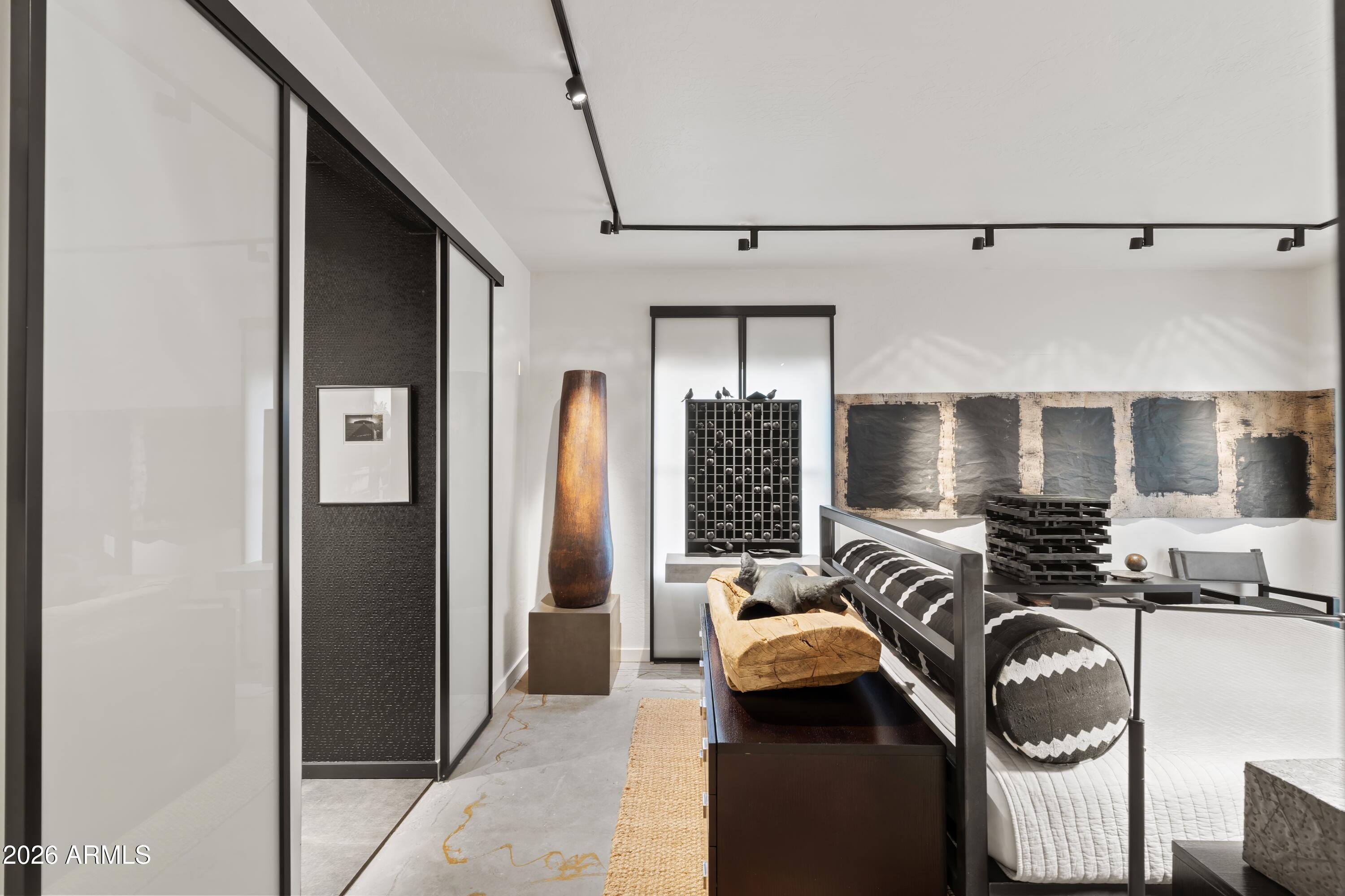 9545 E ROMPING Road 90