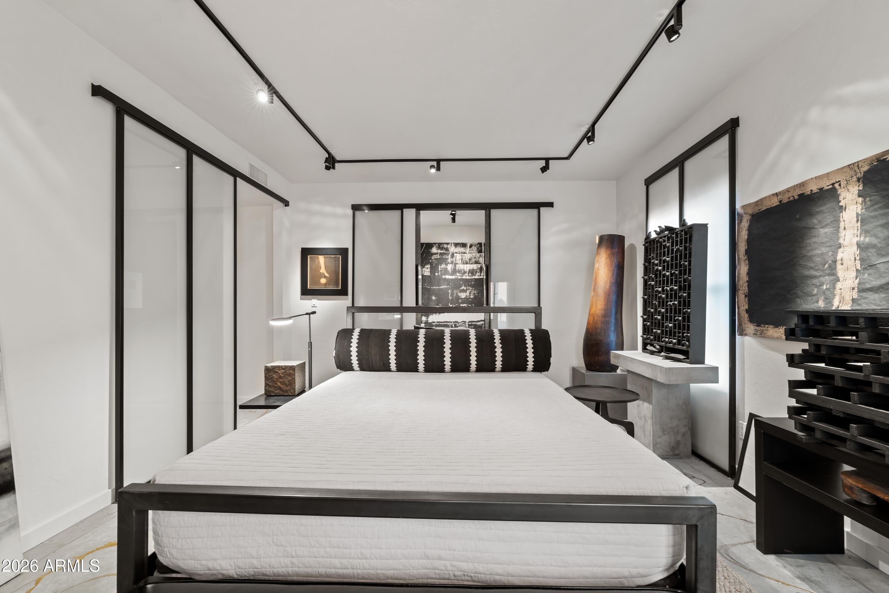 9545 E ROMPING Road 90