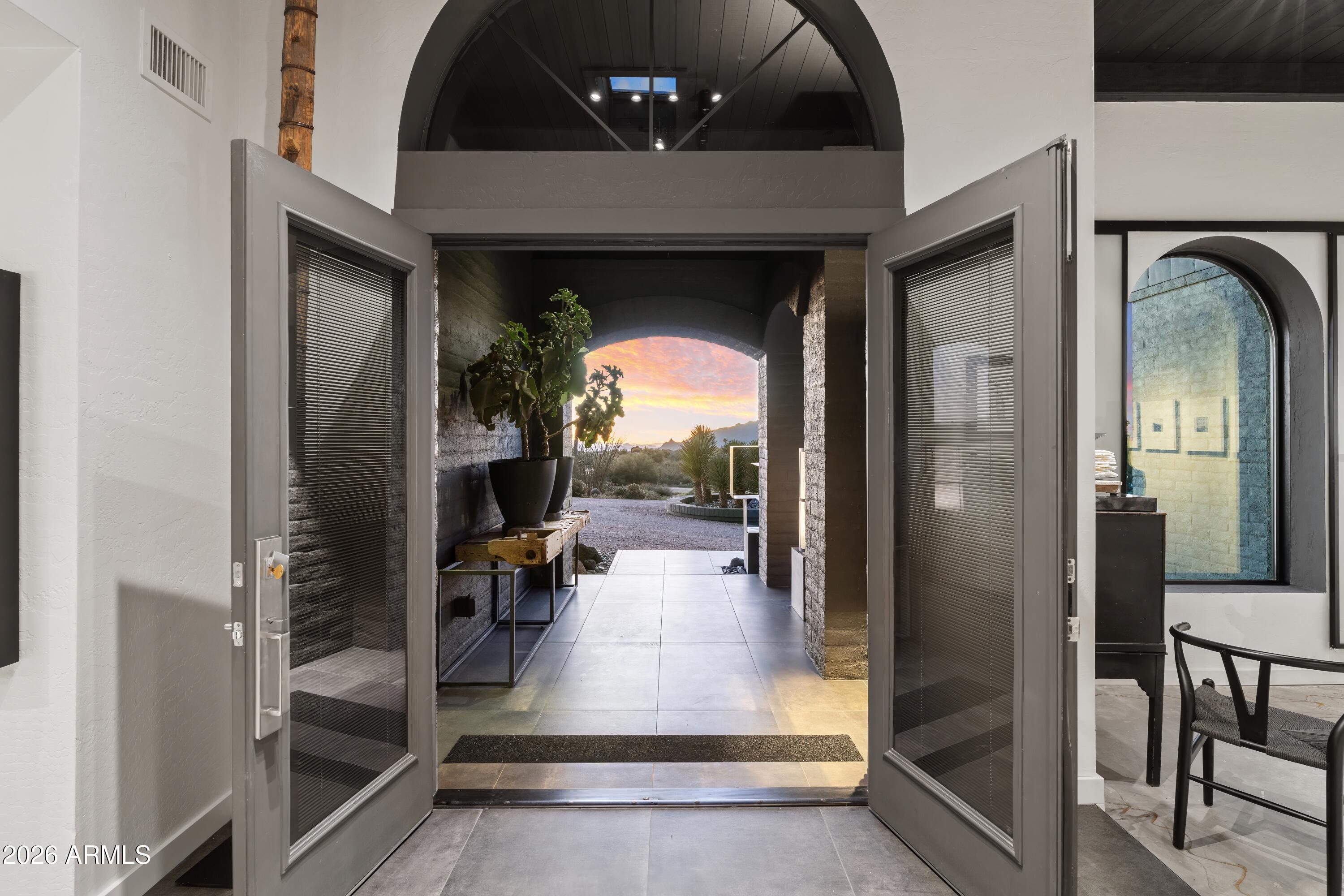 9545 E ROMPING Road 90