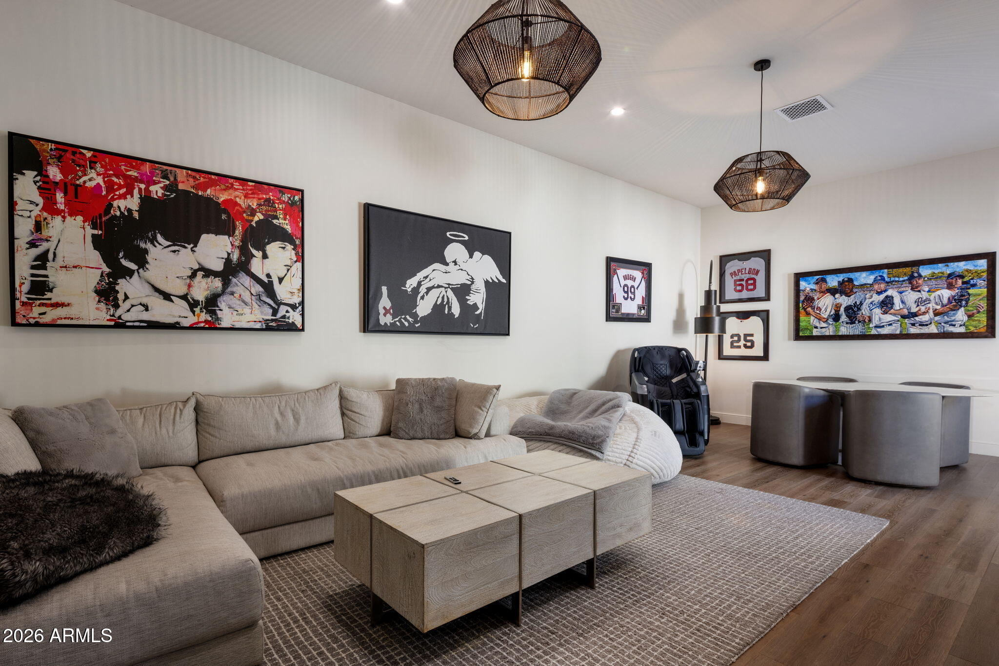 8002 N IRONWOOD Drive