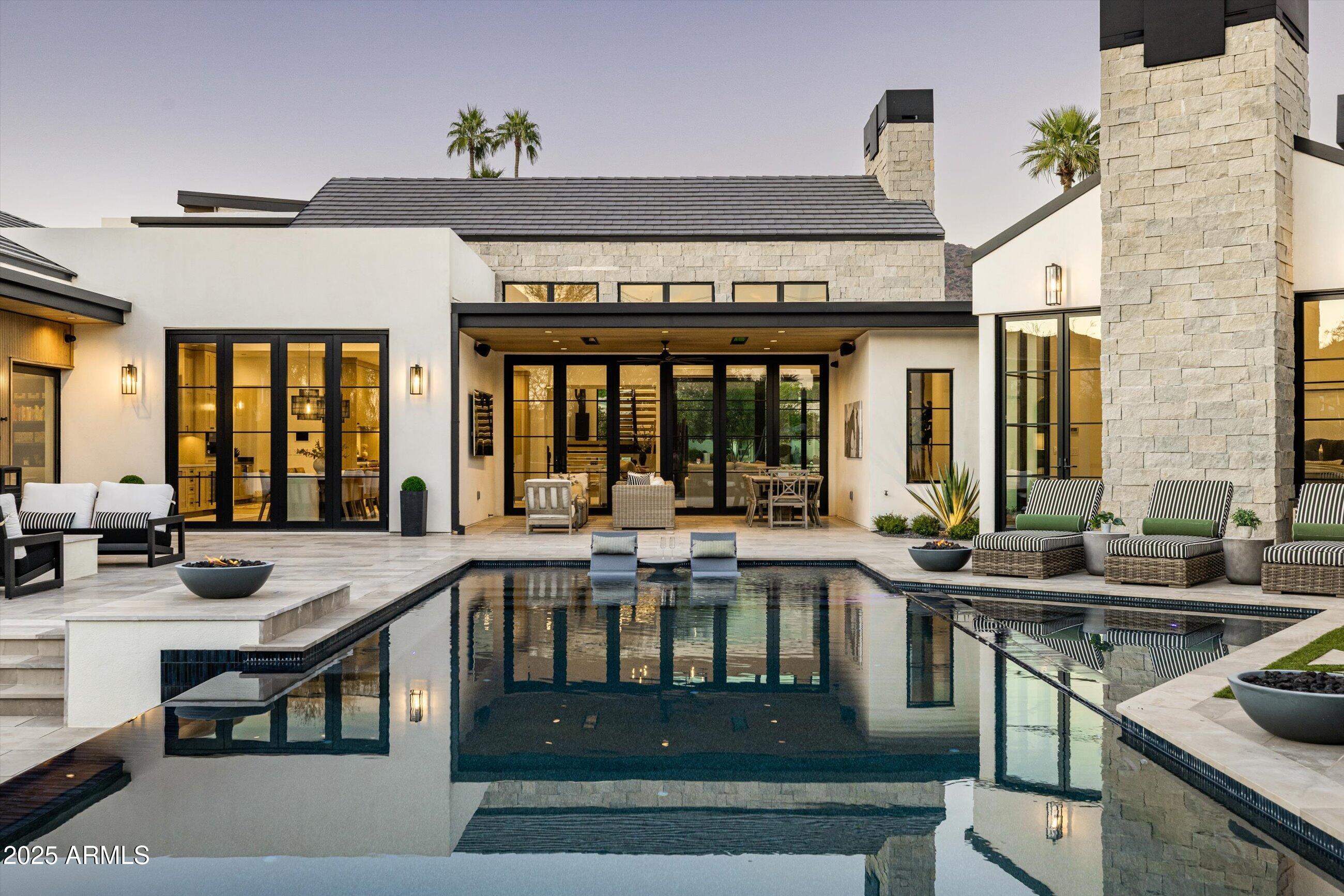 5715 E MONTEROSA Street