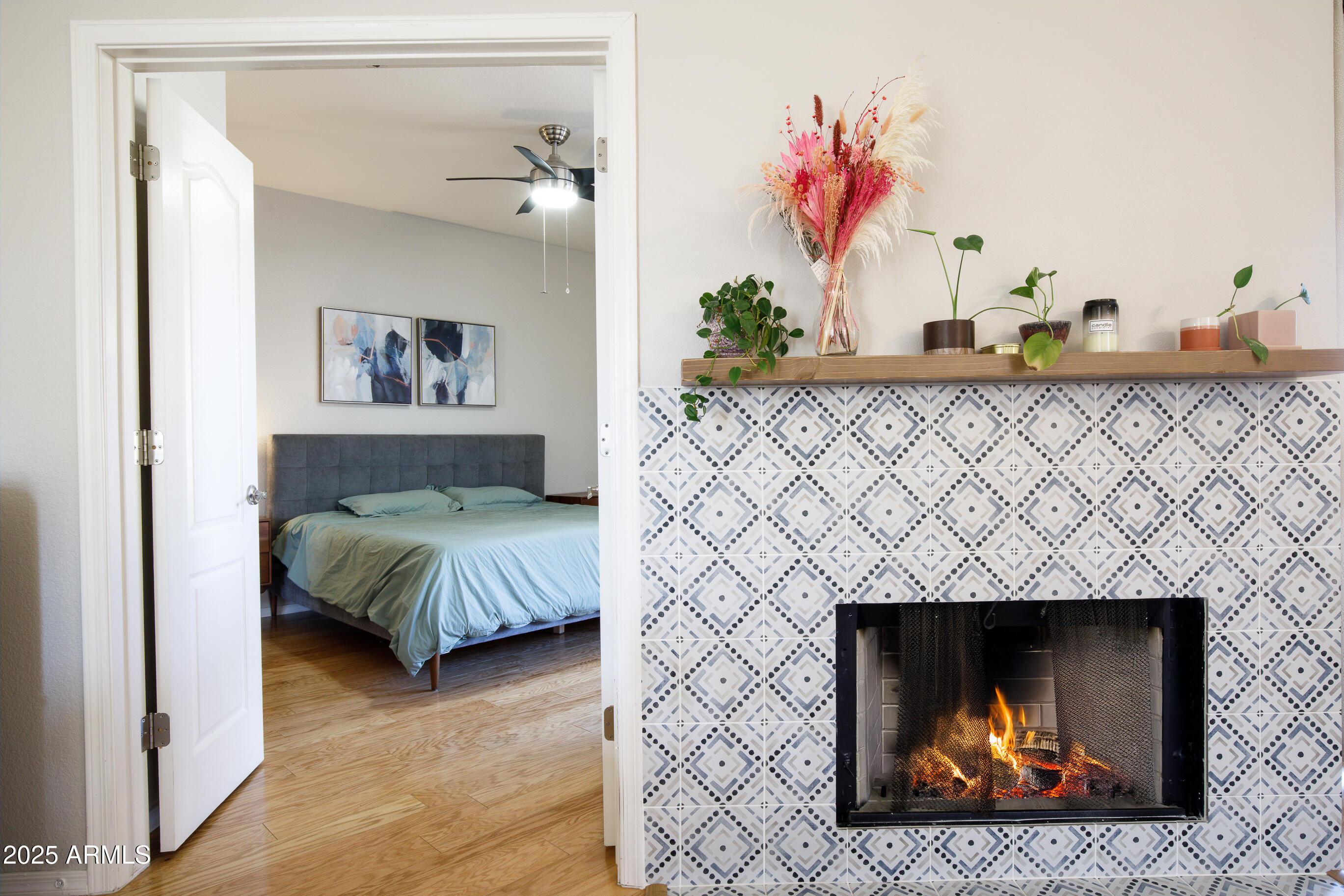 1411 E ORANGEWOOD Avenue 239