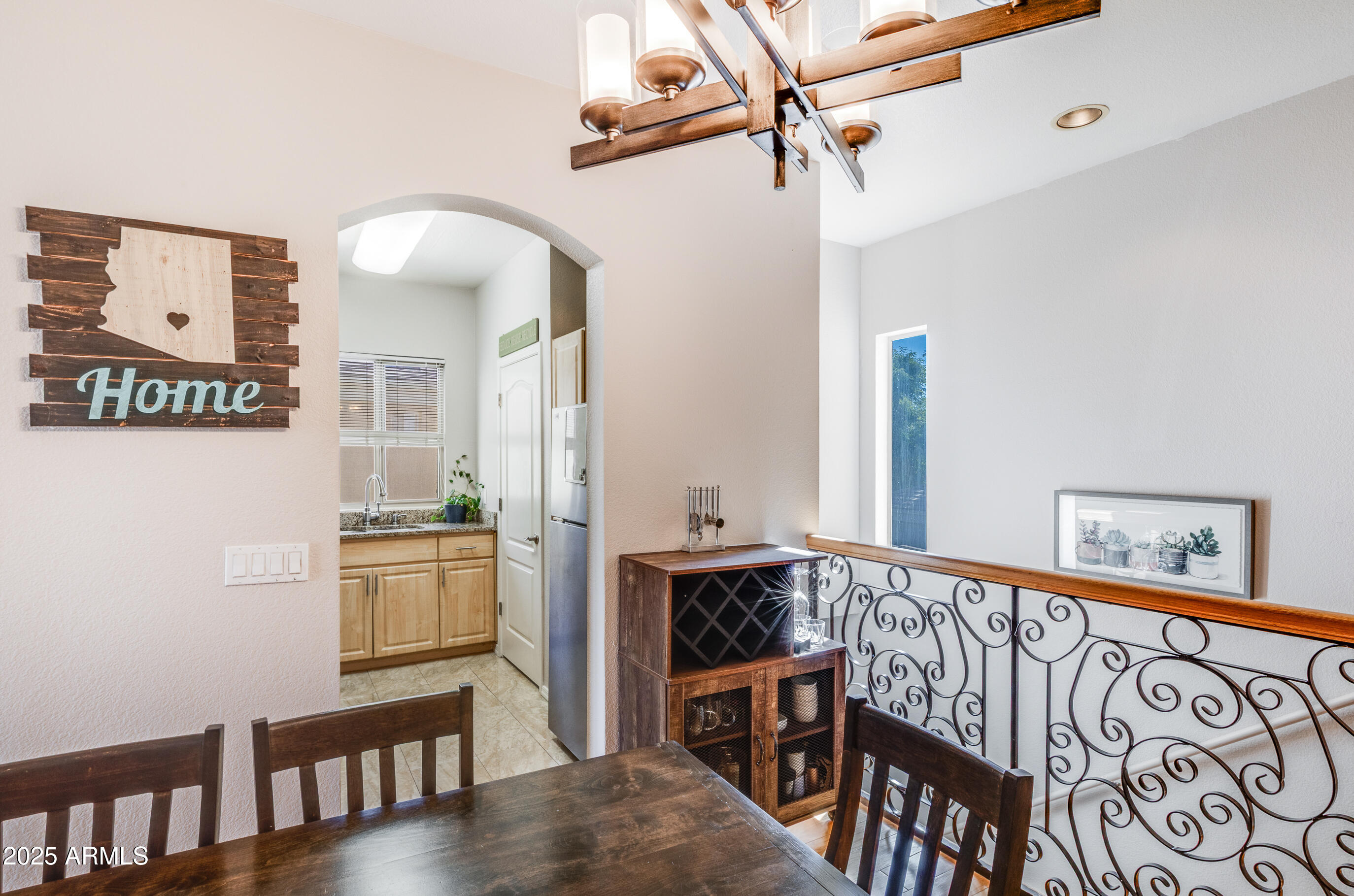 1411 E ORANGEWOOD Avenue 239