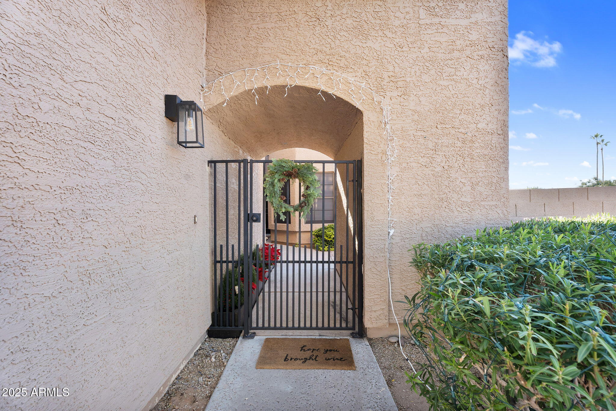 2345 W SHAWNEE Drive