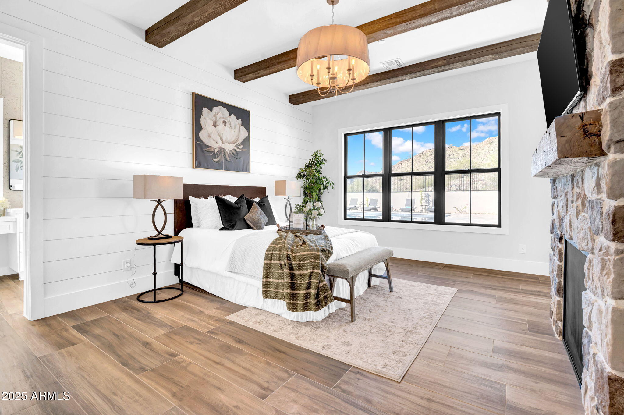 21071 W CANYON Drive