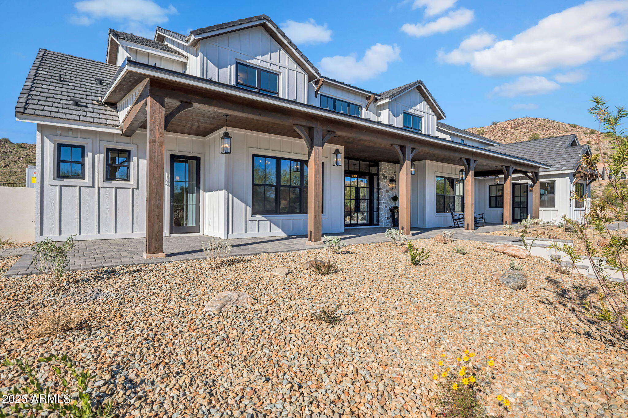 21071 W CANYON Drive