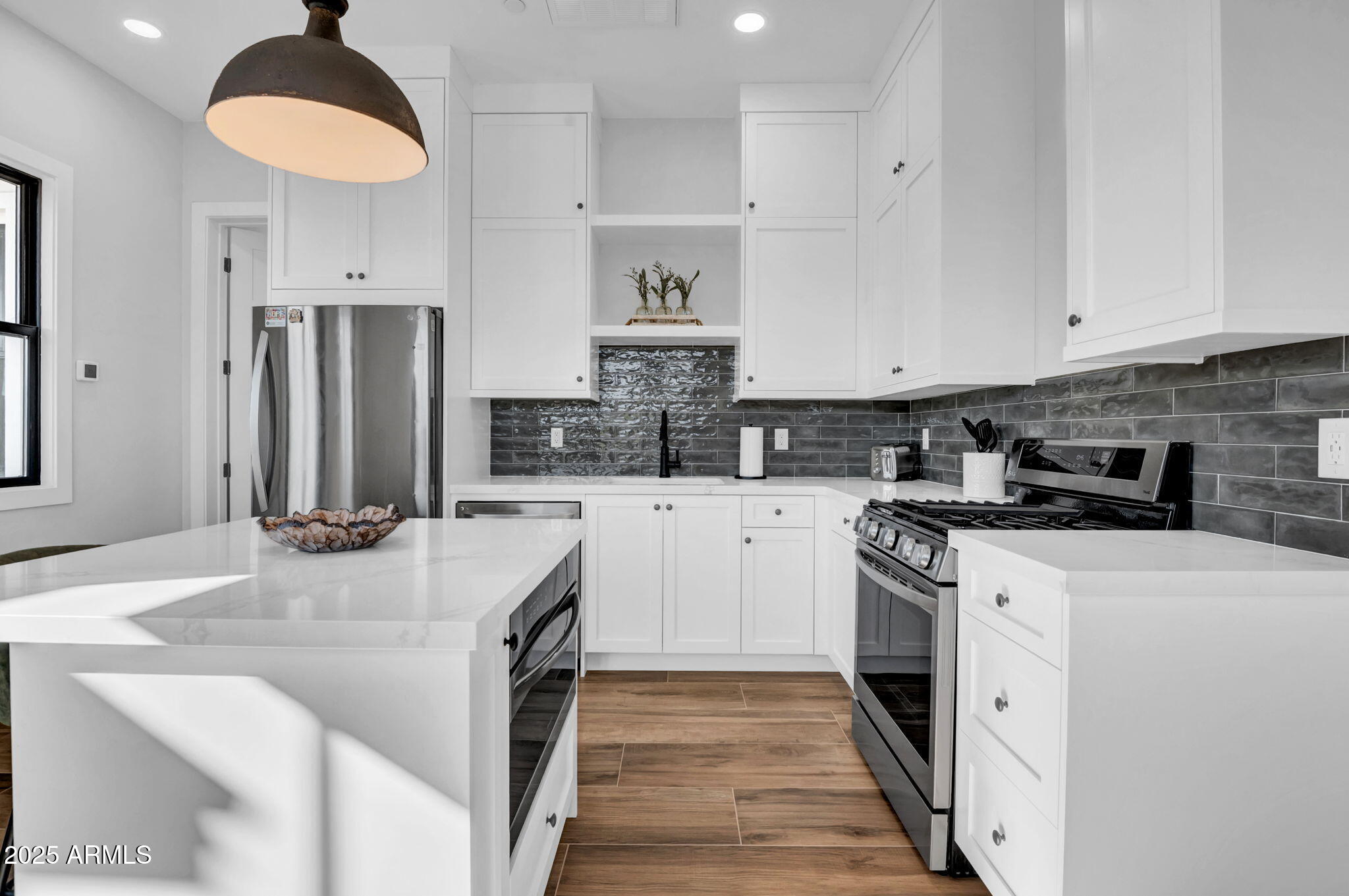 21071 W CANYON Drive