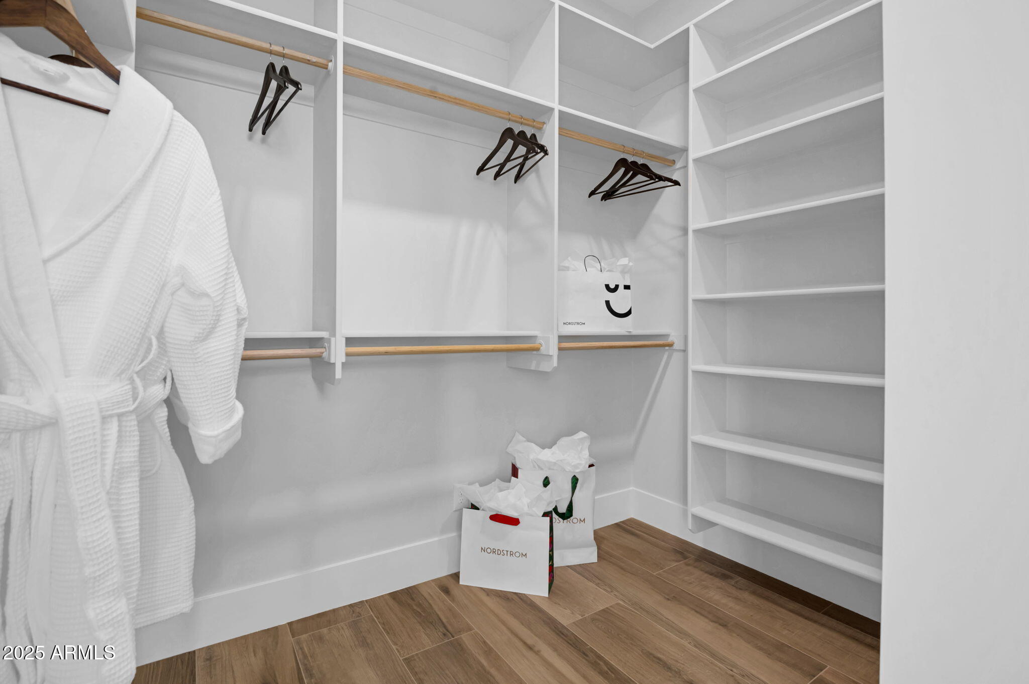 21071 W CANYON Drive