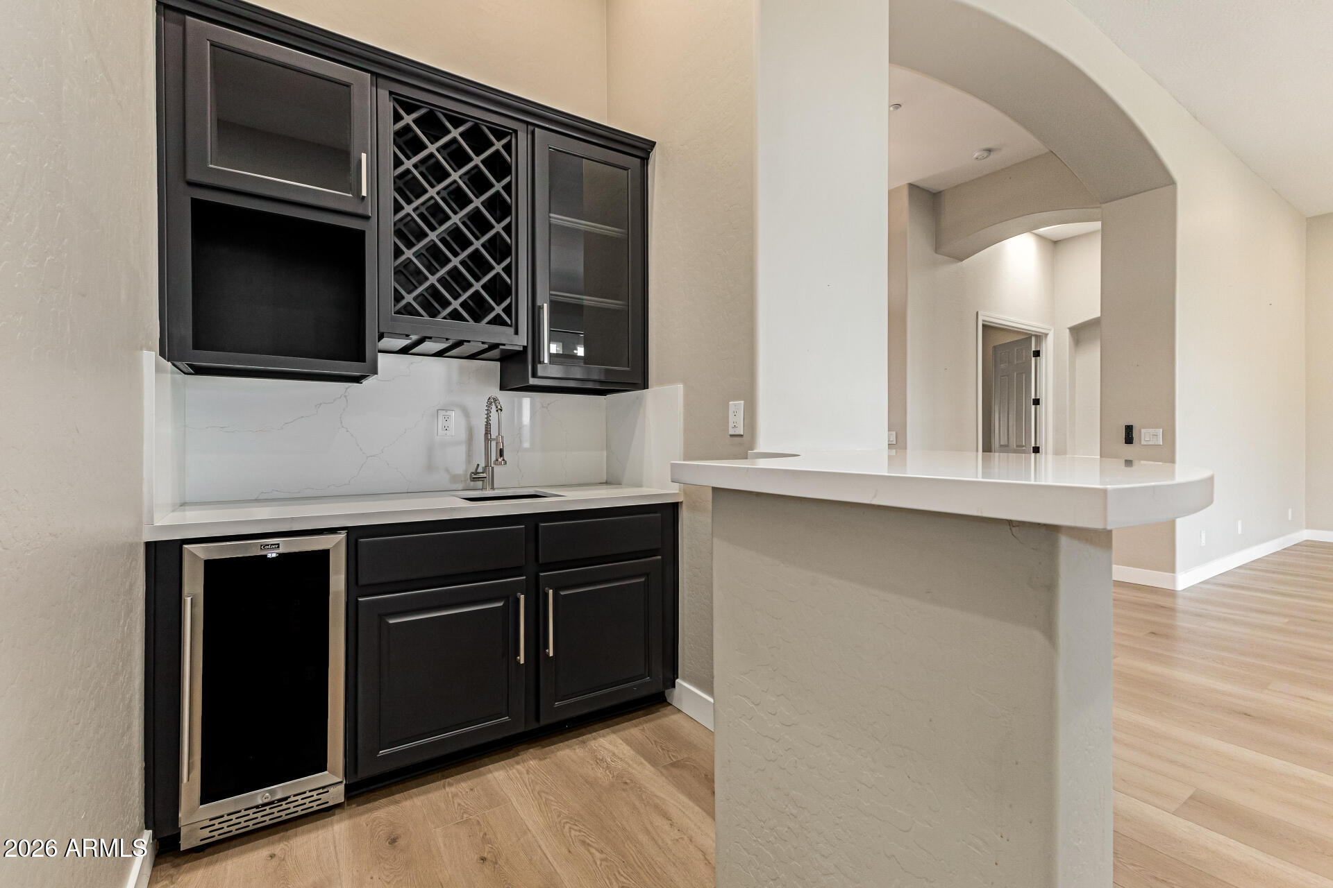 2302 W HAZELHURST Drive