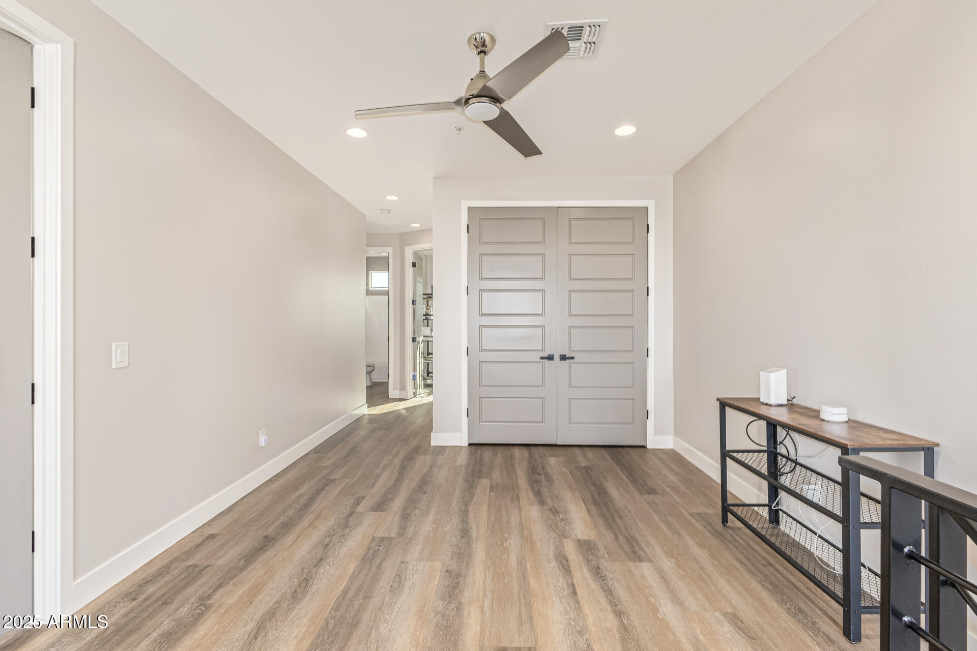 2315 E PINCHOT Avenue 113