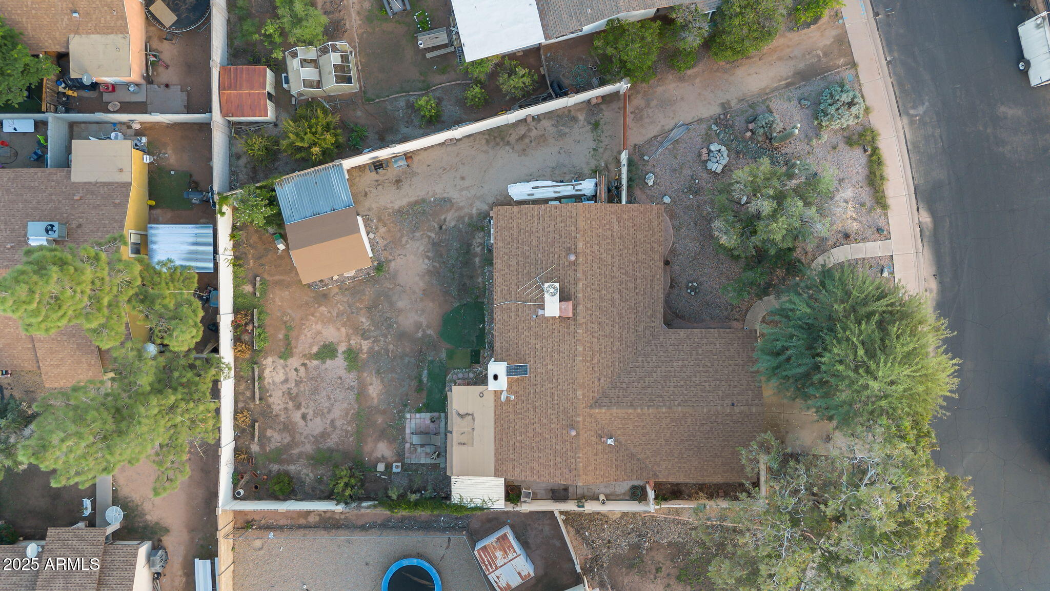 2812 E CONCHO Avenue