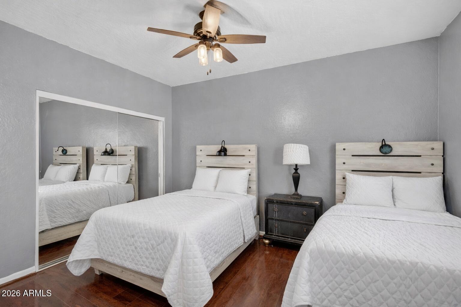 4167 E RAVENSWOOD Drive