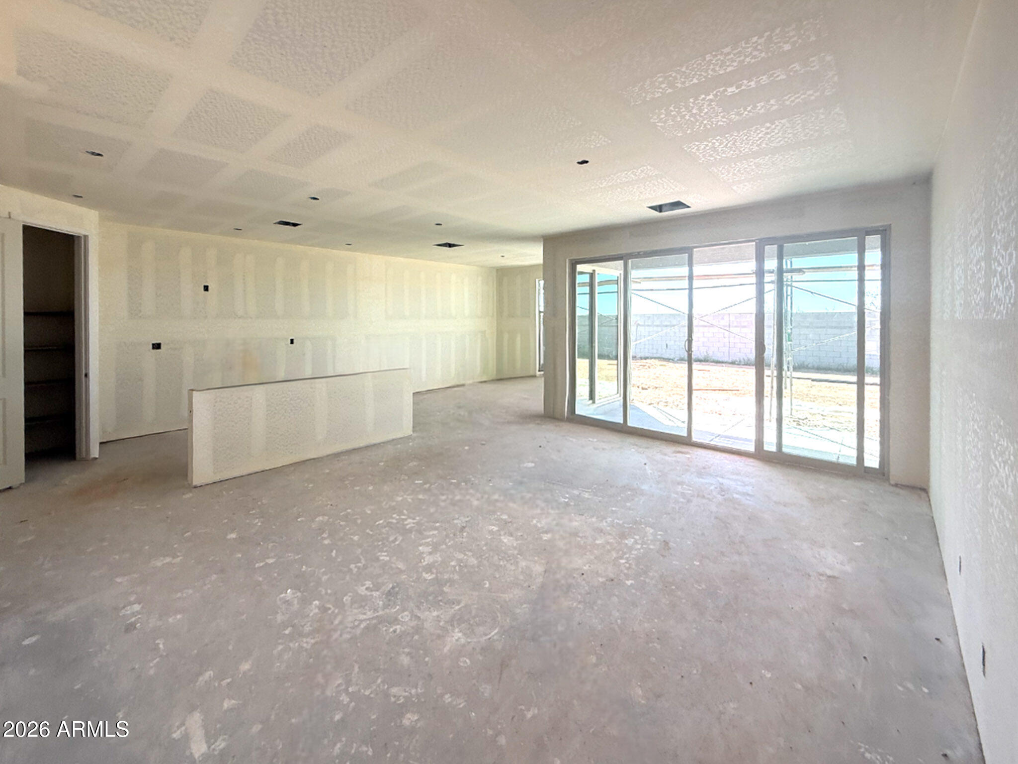 6589 E FIDDLENECK Way