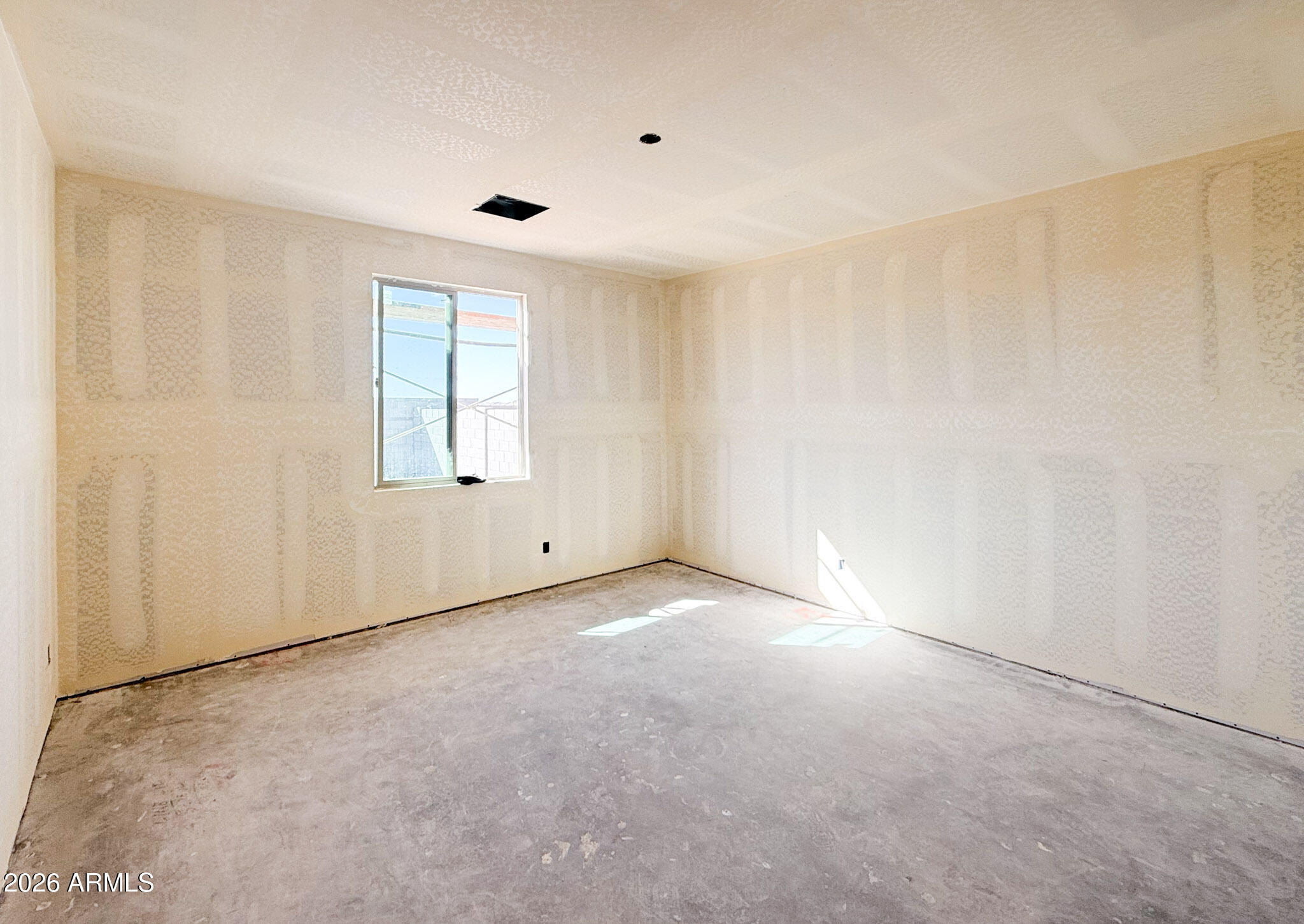 6589 E FIDDLENECK Way