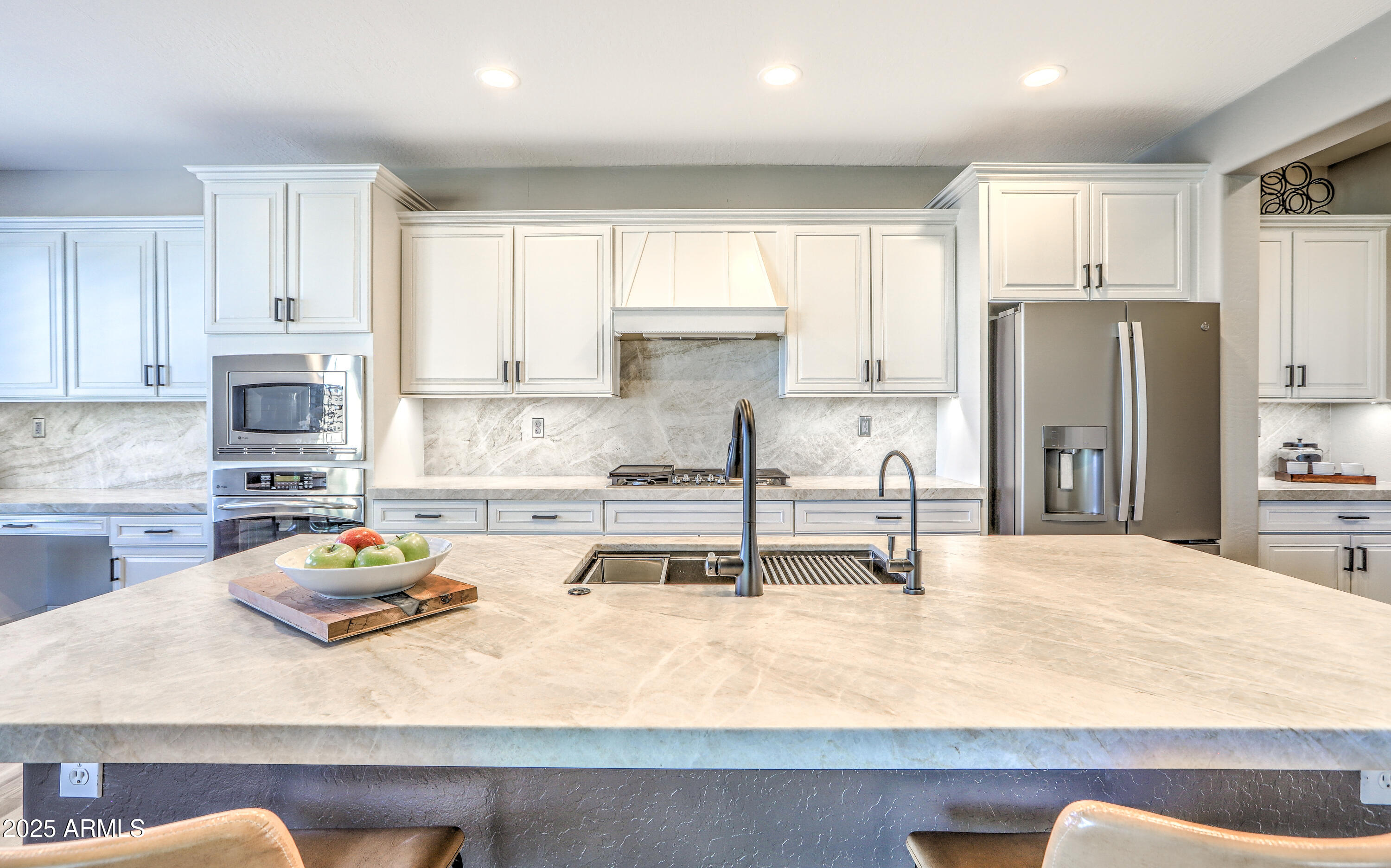 21621 N 39TH Terrace