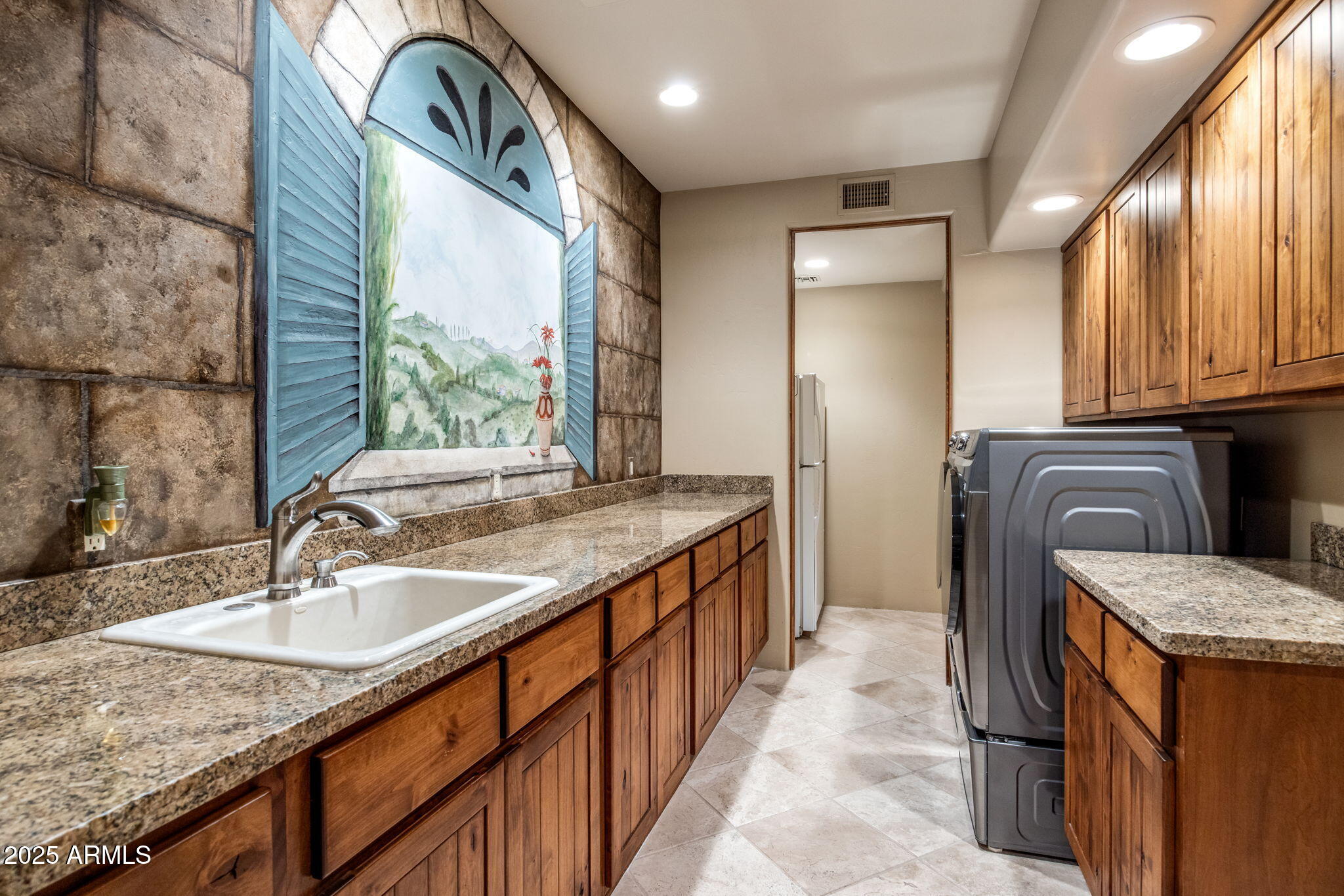 11058 E Tamarisk Way