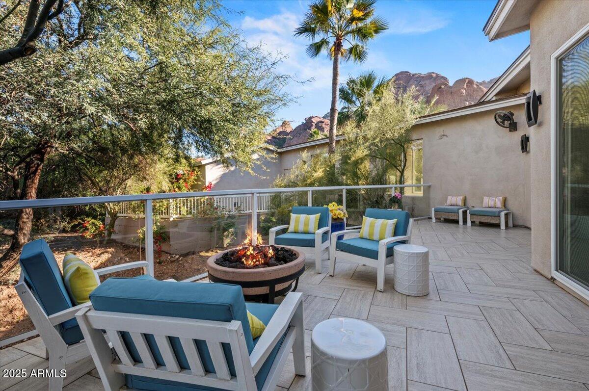 4830 E Mcdonald Drive