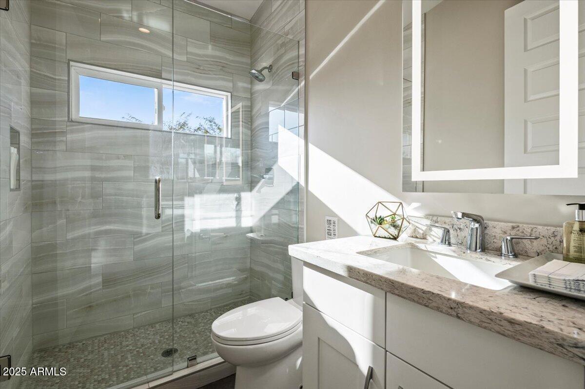 4830 E Mcdonald Drive