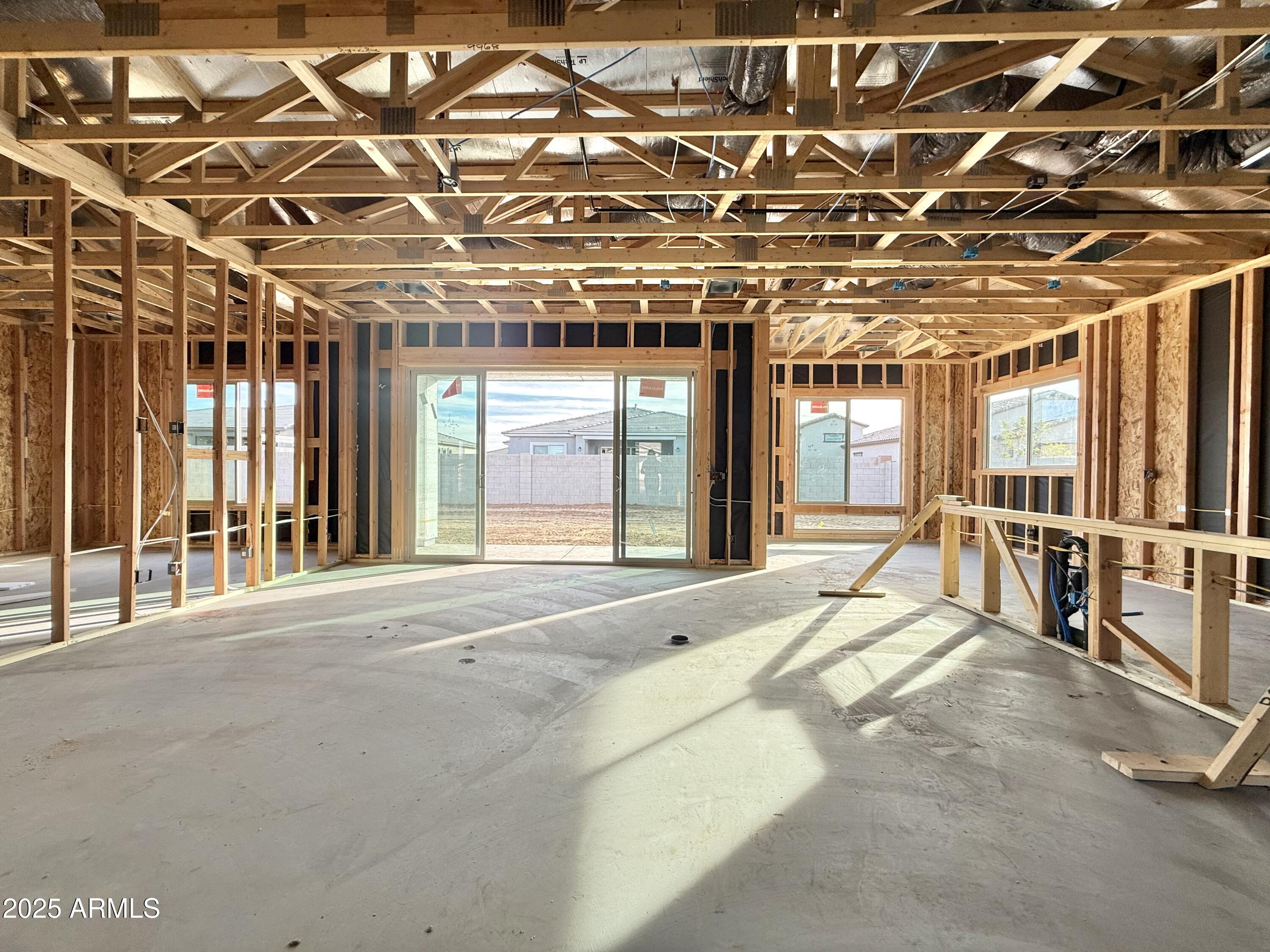 22889 E TWIN ACRES Drive