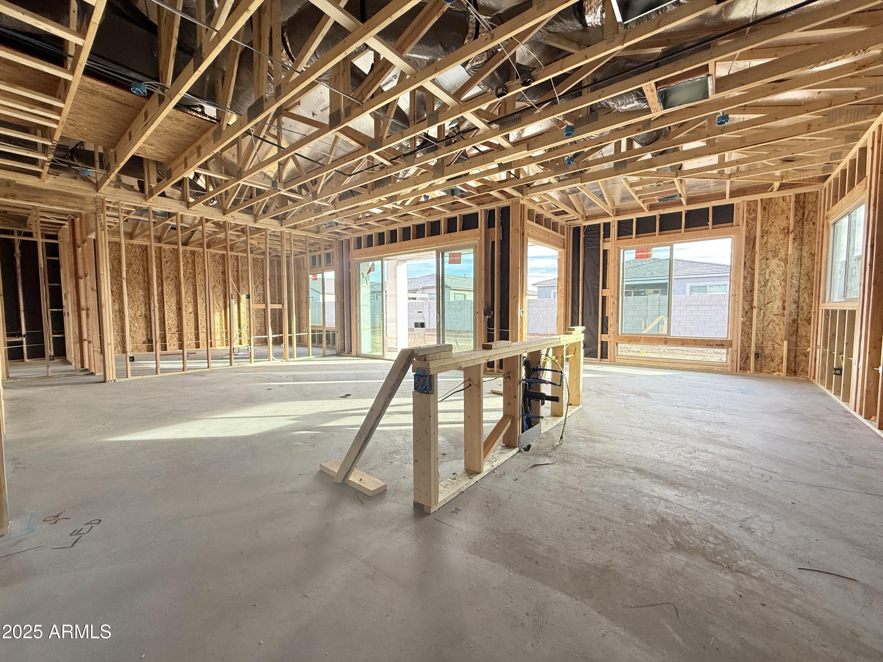 22889 E TWIN ACRES Drive