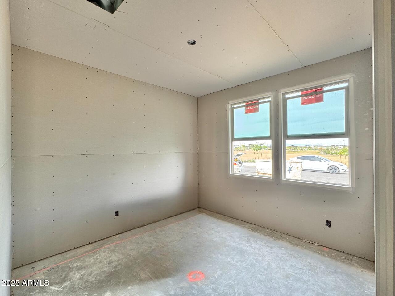 15621 W BROWN Street