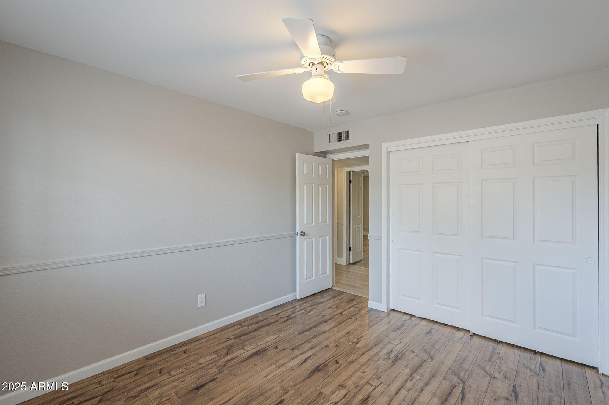 6443 E SANDRA Terrace