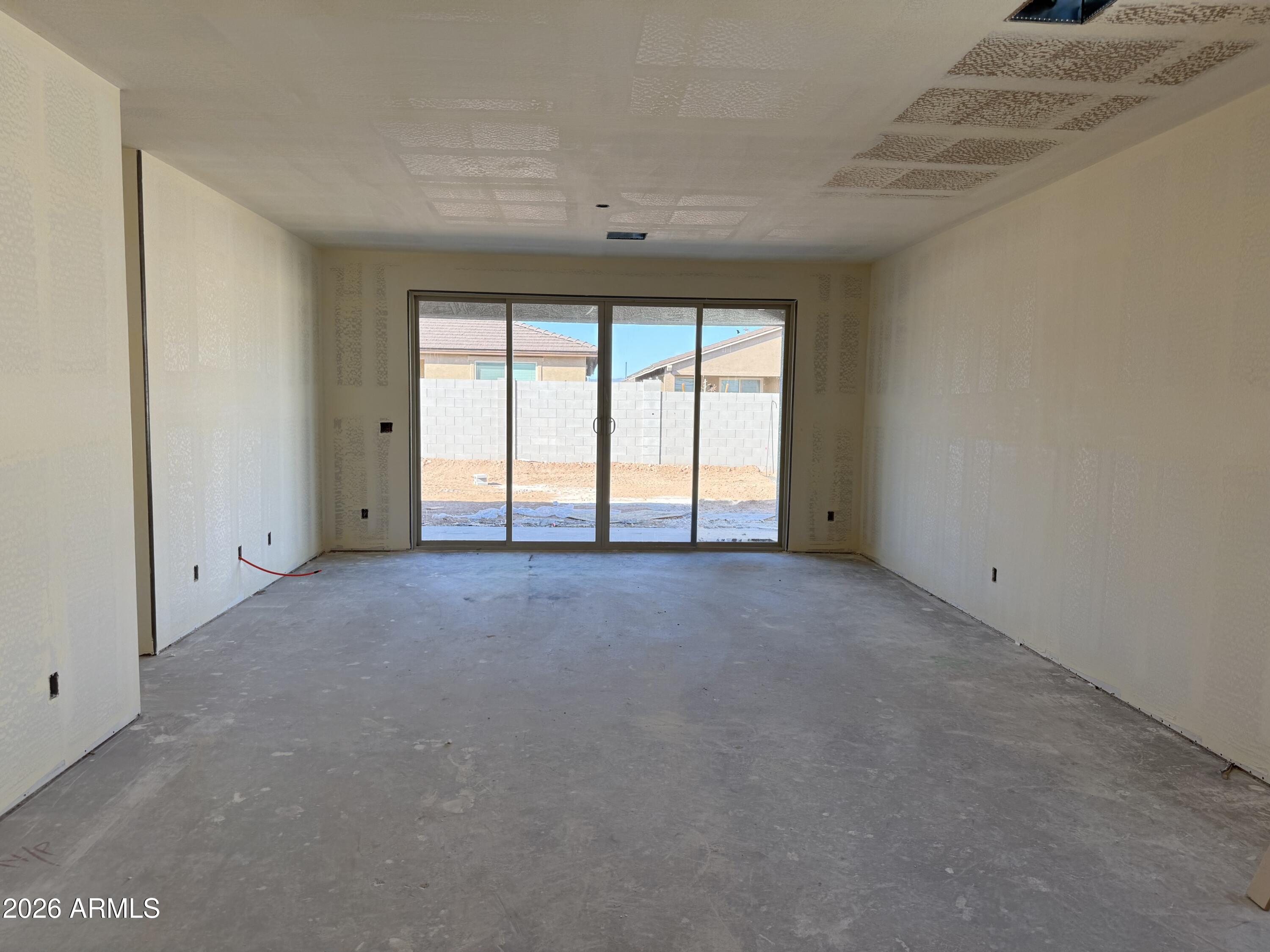 18268 W AVENIDA DEL SOL