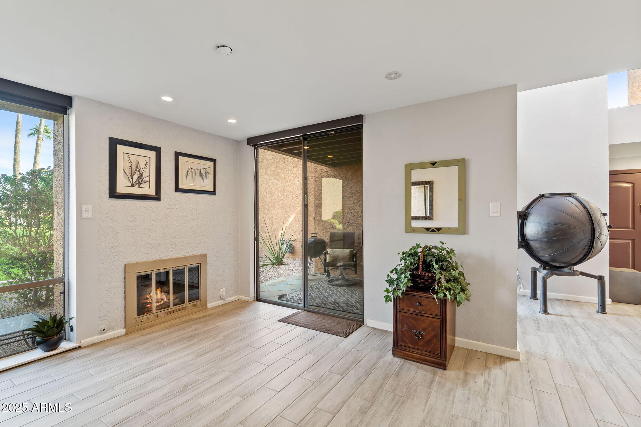 7401 N SCOTTSDALE Road 24