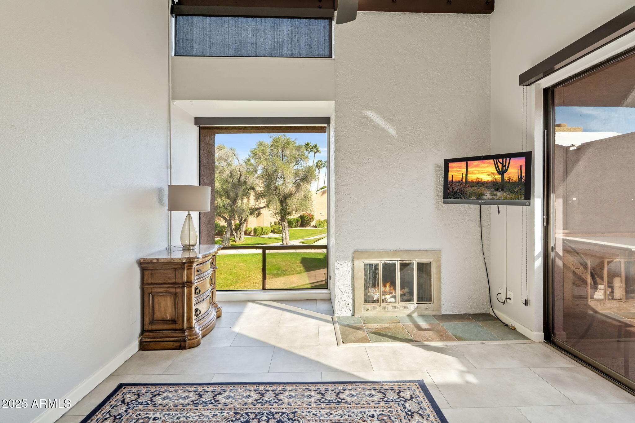 7401 N SCOTTSDALE Road 24