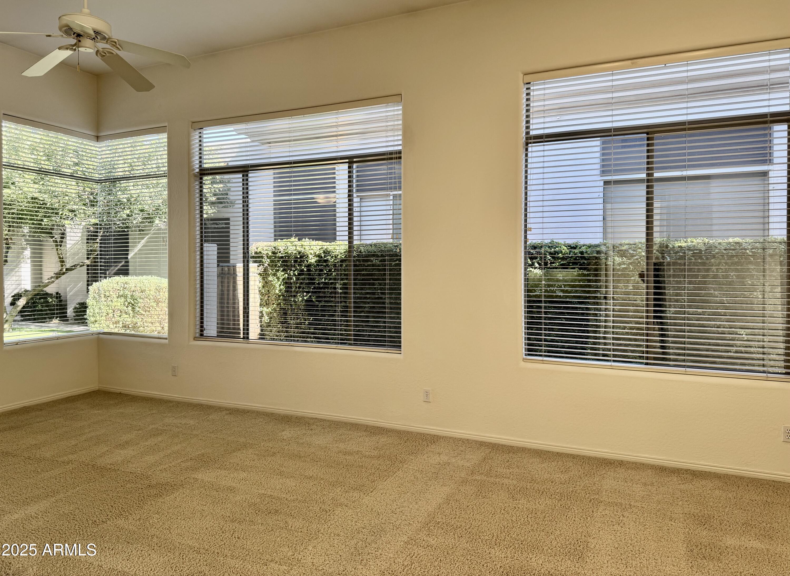 7307 E VAQUERO Drive